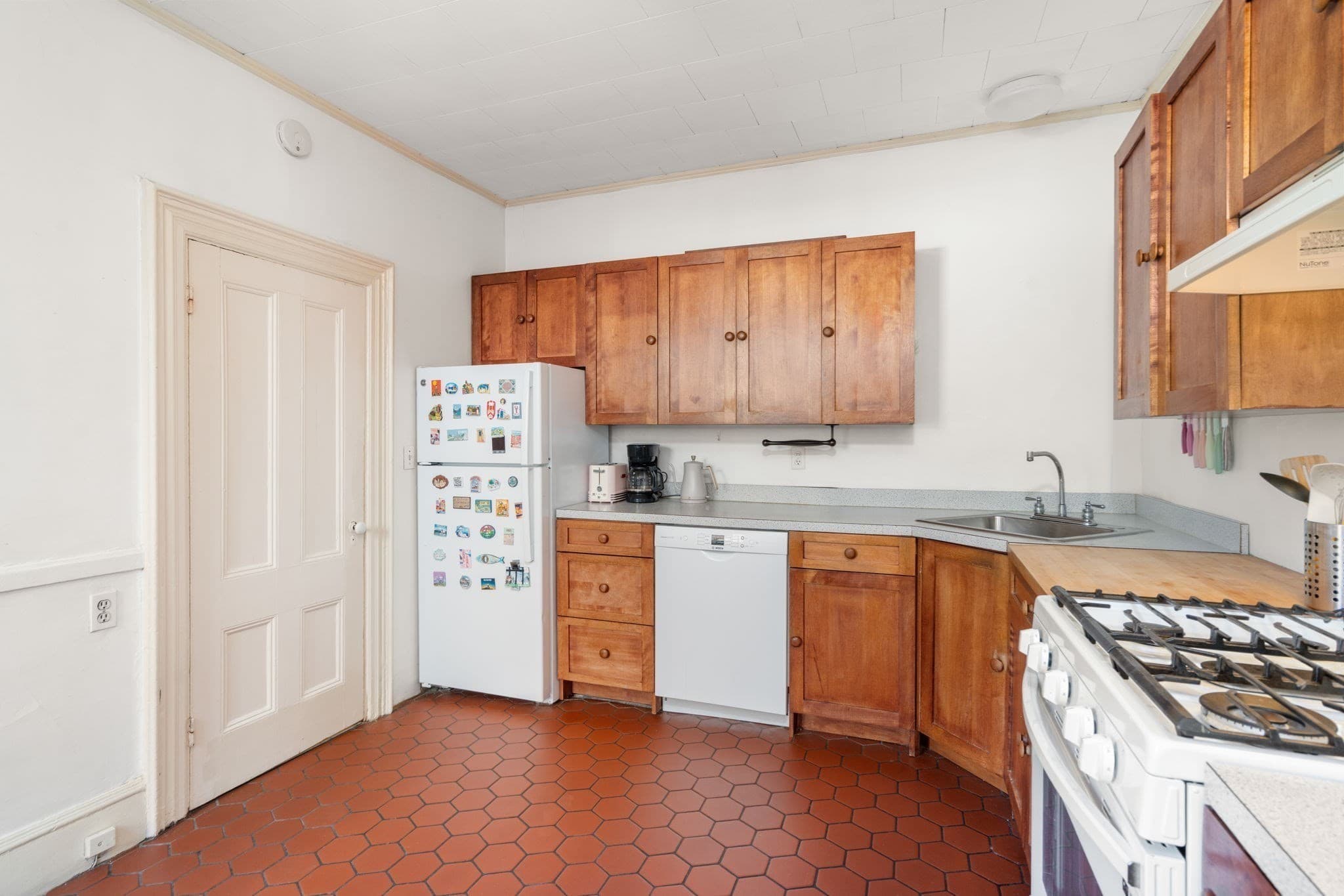 Condominium at 247 Chestnut St # 1, Cambridge MA 02139, photo 6 of 21