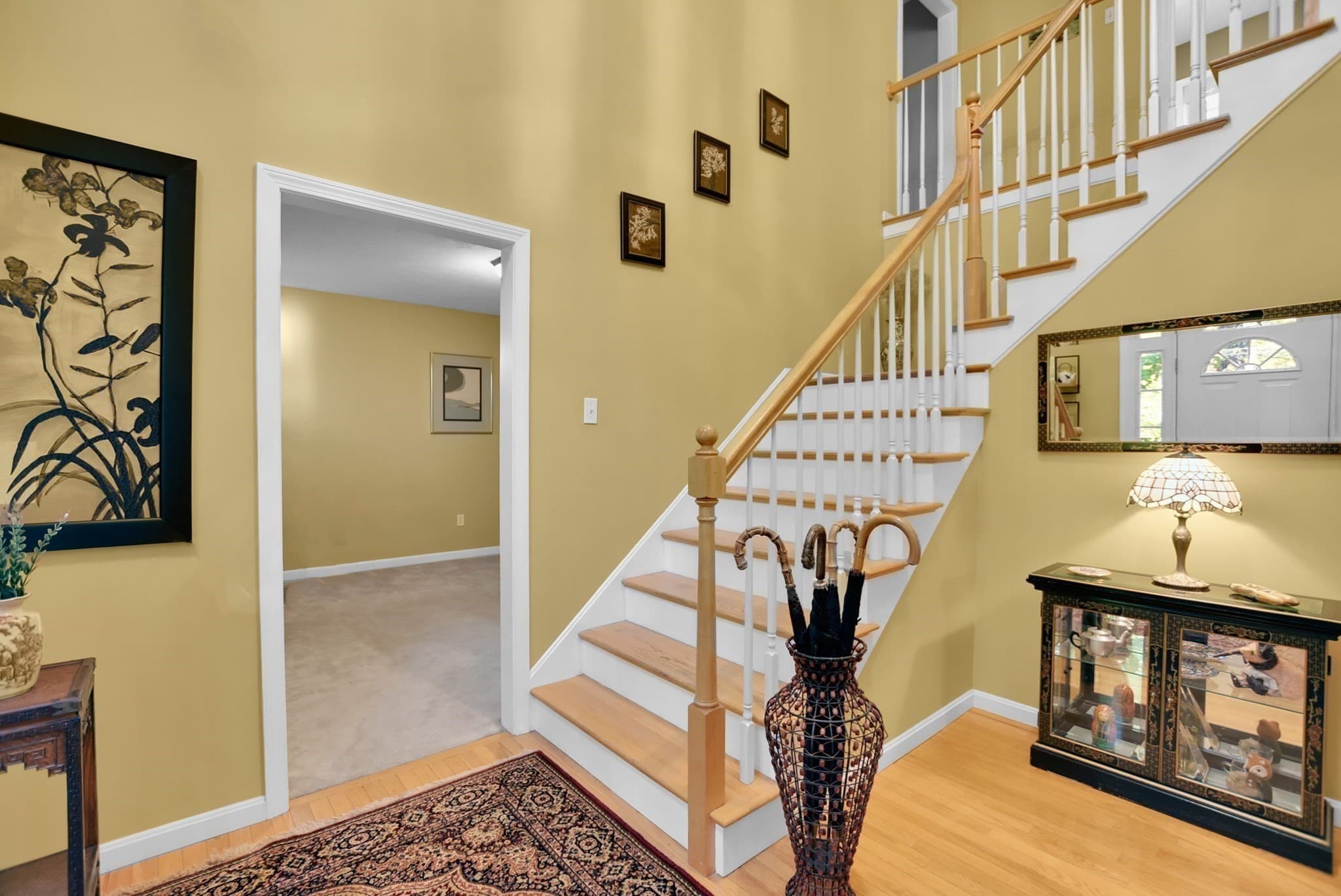 Single Family Residence at 2 Fairway View Dr, Douglas MA 01516, photo 18 of 42