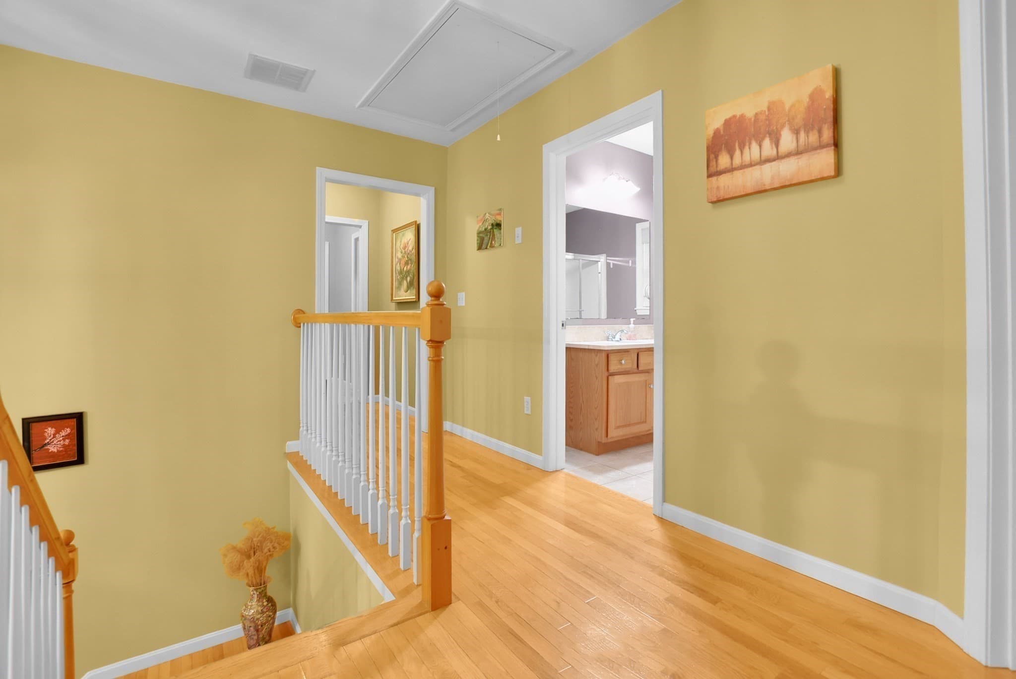 Single Family Residence at 2 Fairway View Dr, Douglas MA 01516, photo 19 of 42