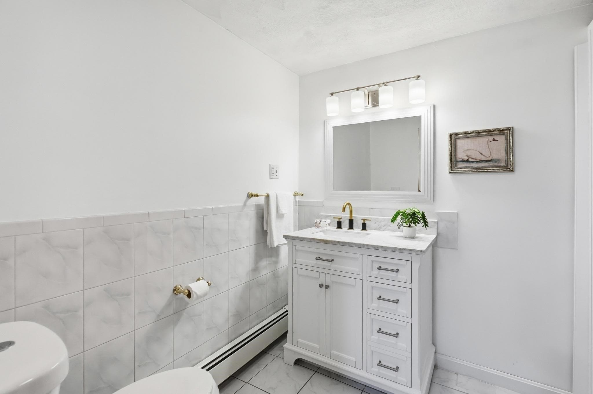 Single Family Residence at 17 Pathwood Ave, Burlington MA 01803, photo 17 of 41