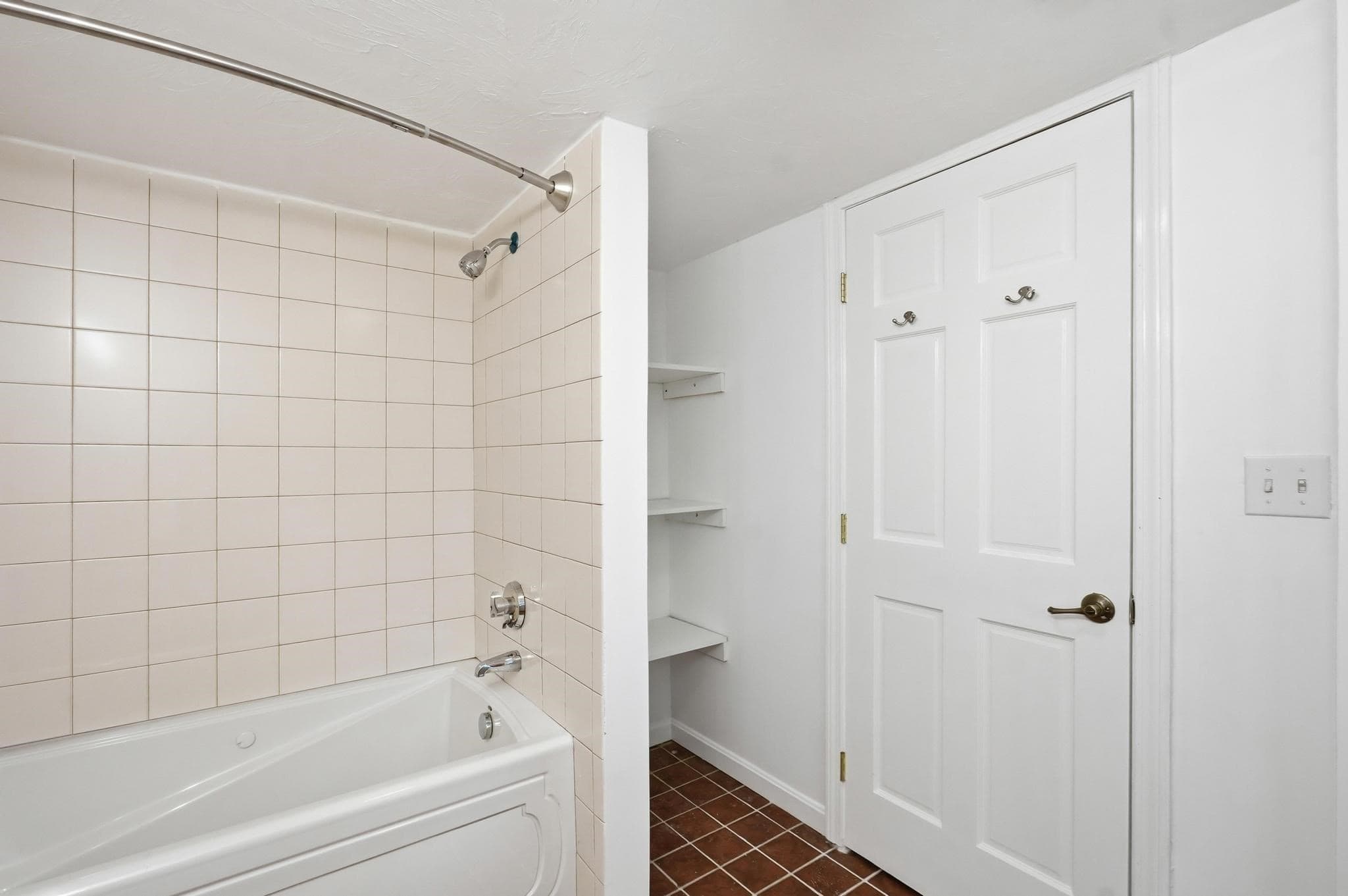 Single Family Residence at 17 Pathwood Ave, Burlington MA 01803, photo 32 of 41