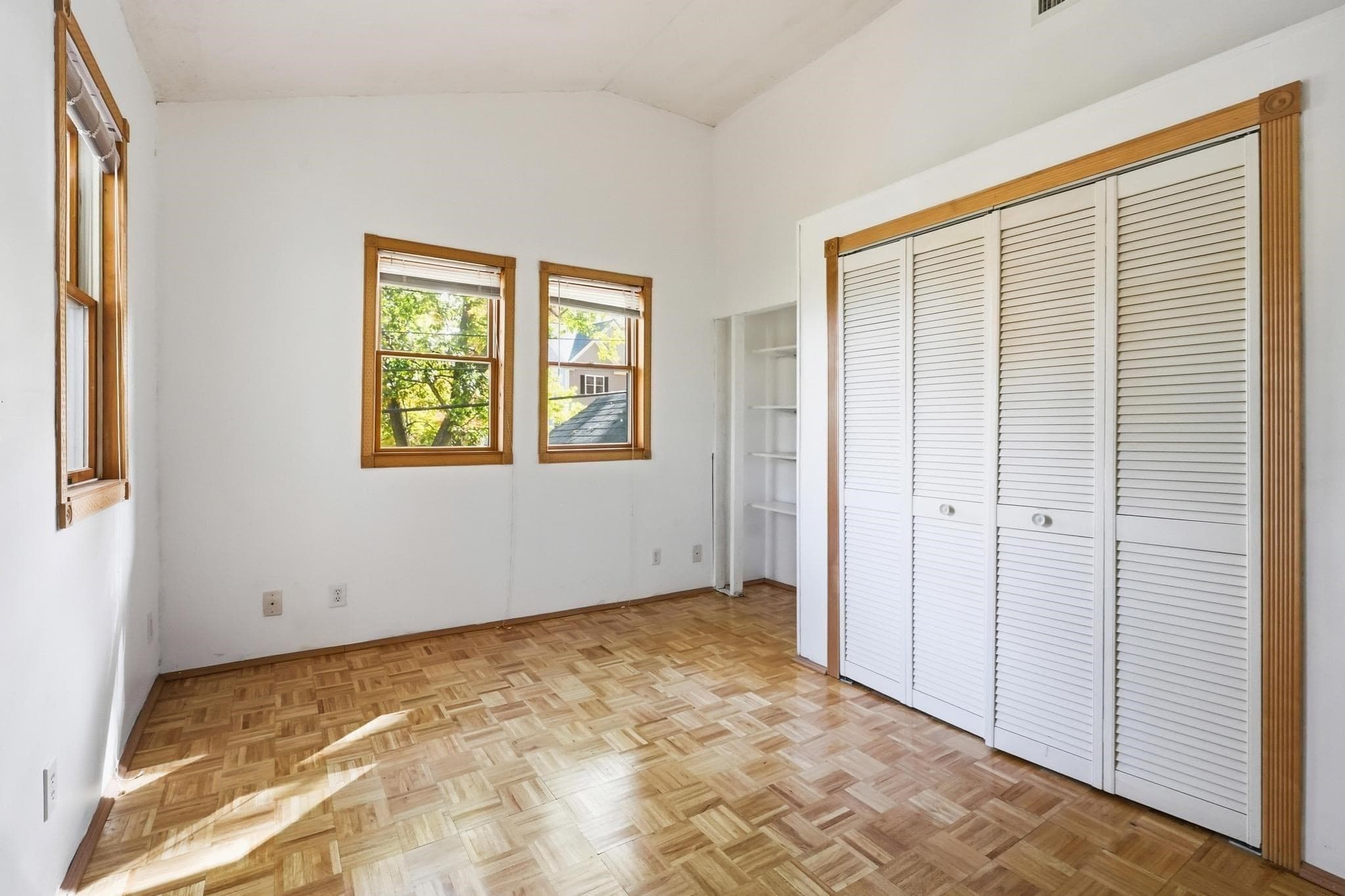Single Family Residence at 17 Pathwood Ave, Burlington MA 01803, photo 28 of 41