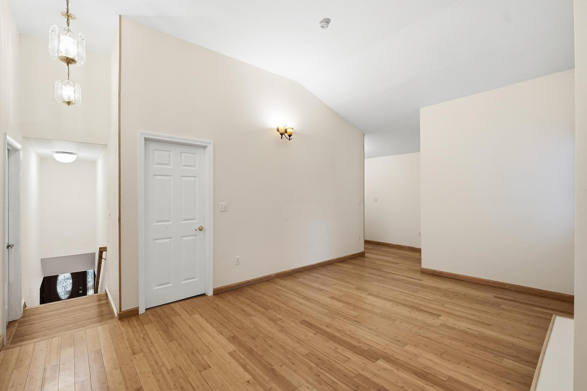 Single Family Residence at 17 Pathwood Ave, Burlington MA 01803, photo 19 of 41