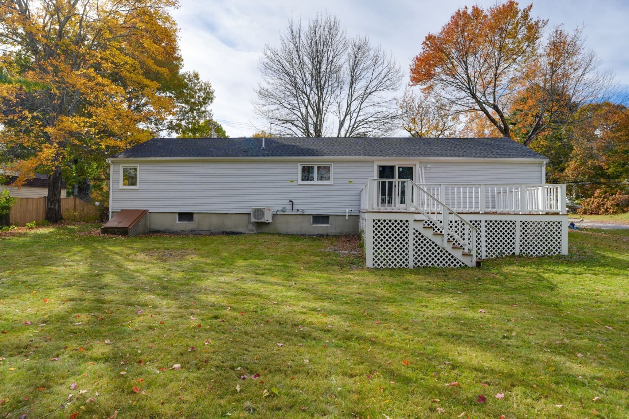 Single Family Residence at 417 Bigelow Street, Marlborough MA 01752, photo 20 of 25
