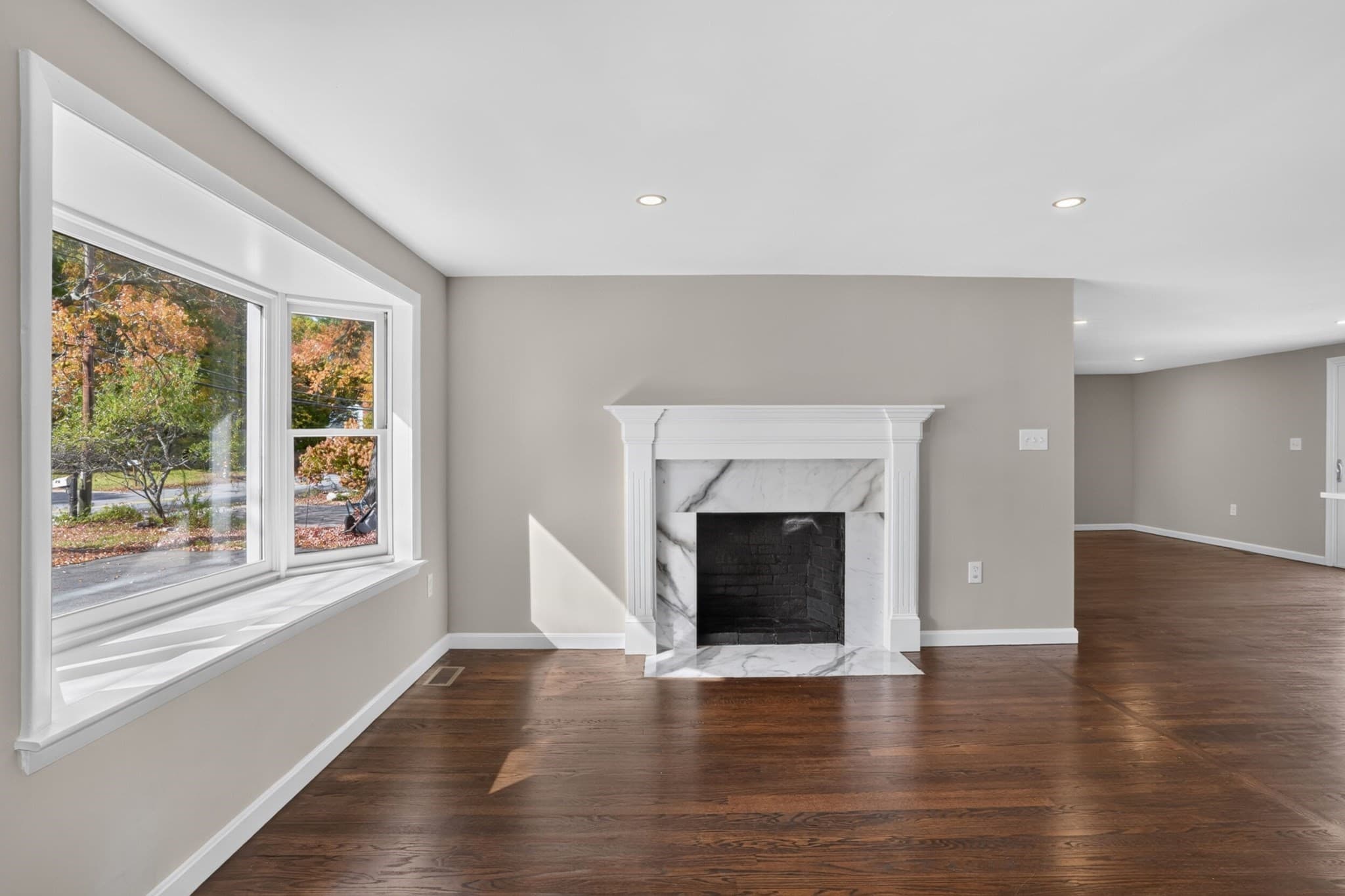 Single Family Residence at 417 Bigelow Street, Marlborough MA 01752, photo 9 of 25