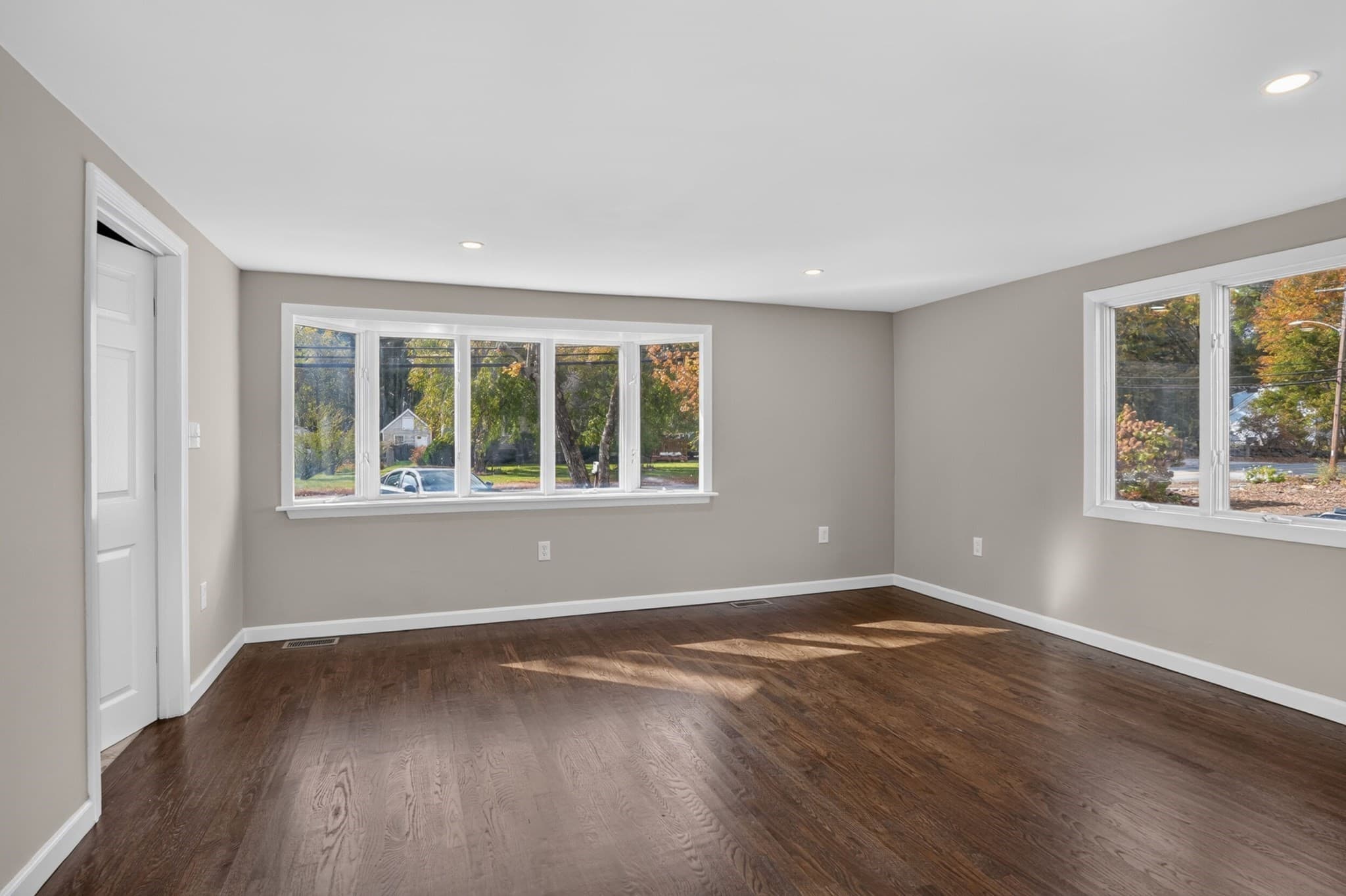Single Family Residence at 417 Bigelow Street, Marlborough MA 01752, photo 11 of 25