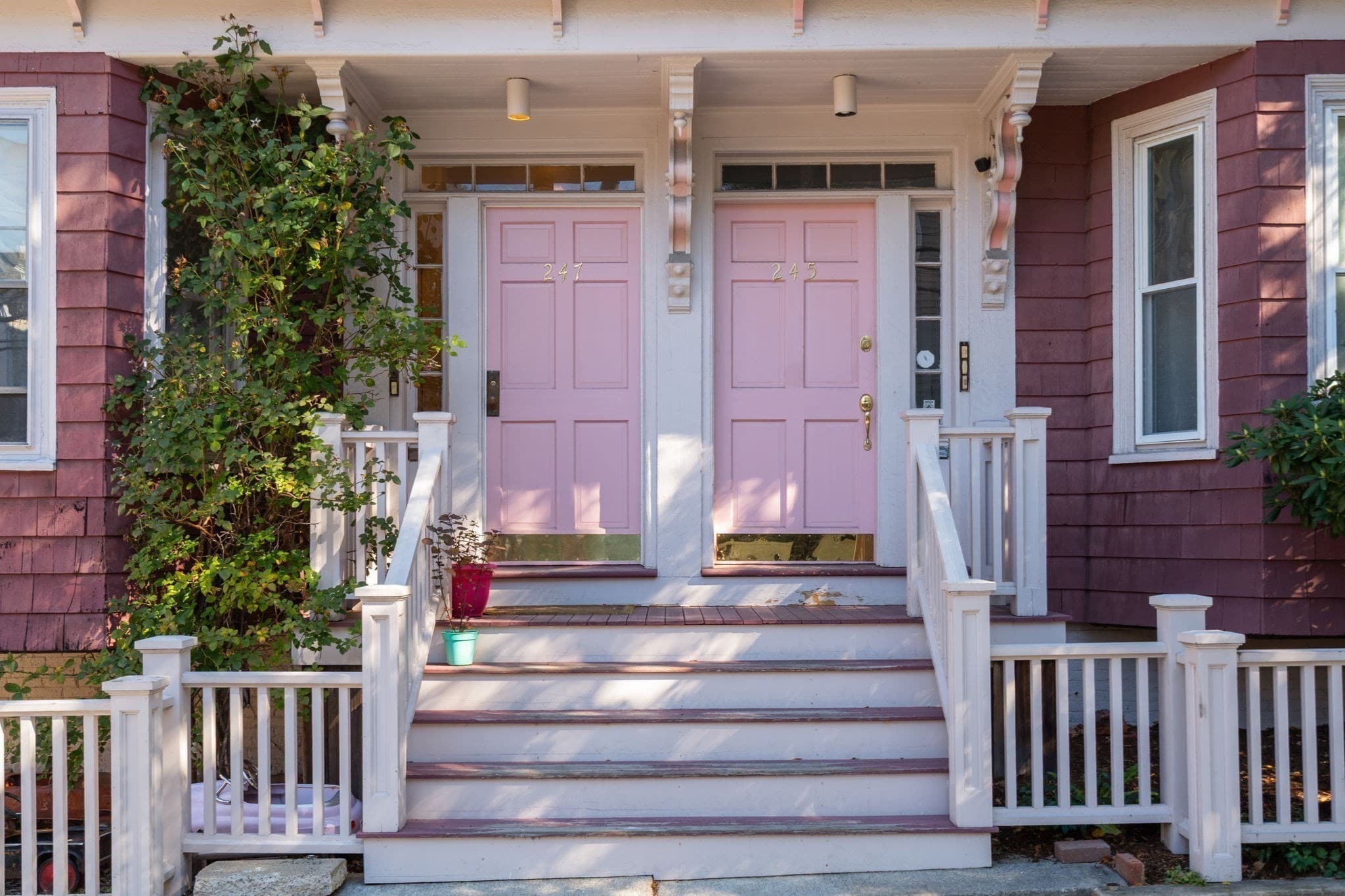 247 Chestnut St # 2, Cambridge MA 02139