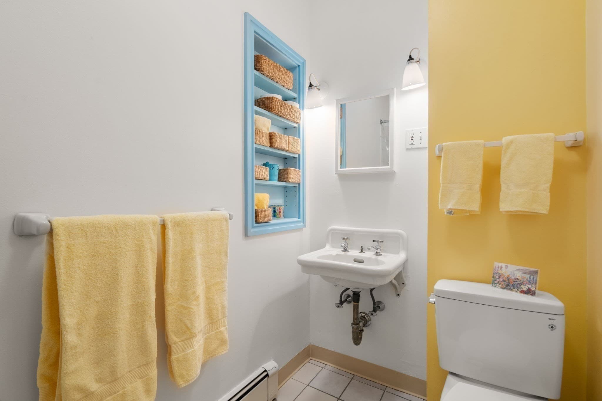 Condominium at 247 Chestnut St # 2, Cambridge MA 02139, photo 11 of 36