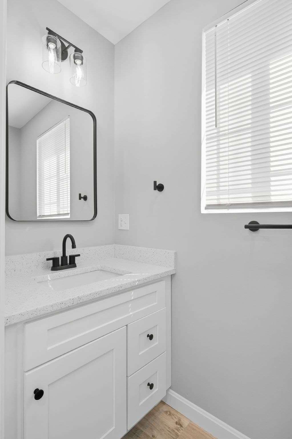 Attached (Townhouse/Rowhouse/Duplex) at 61 Parker St # 8, Springfield MA 01151, photo 6 of 17