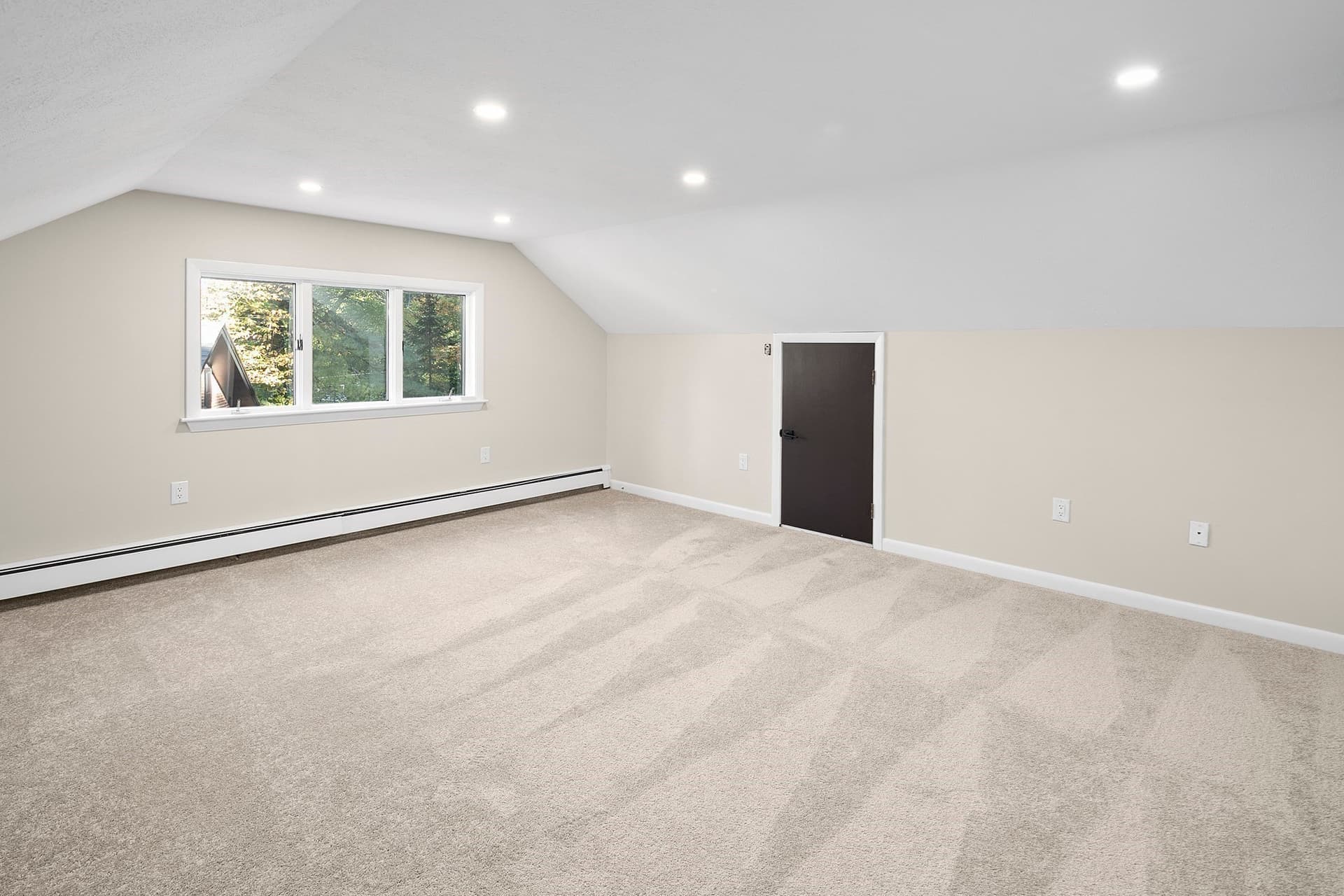 Single Family Residence at 113 Summer Street, Easton MA 02356, photo 27 of 42