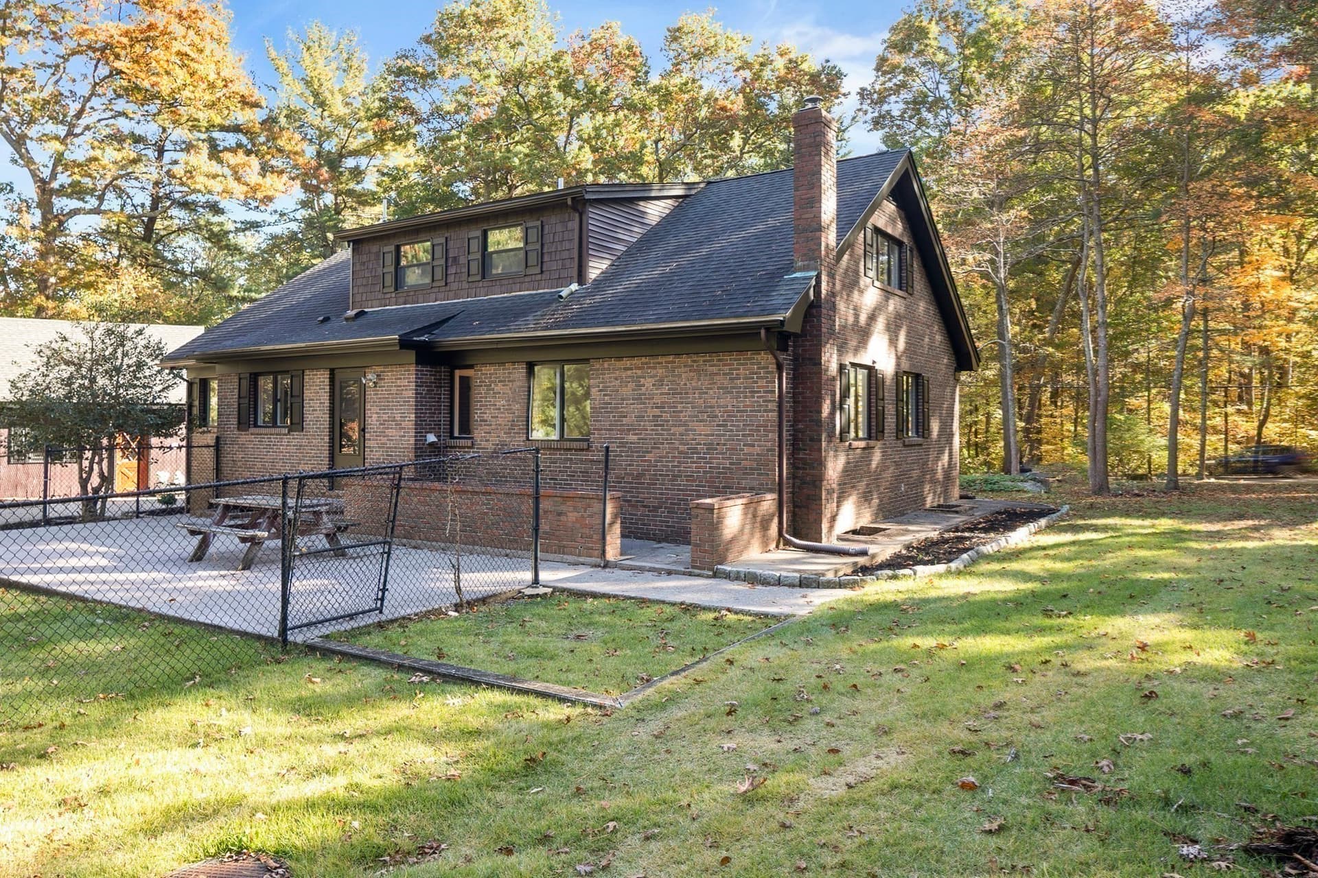 Single Family Residence at 113 Summer Street, Easton MA 02356, photo 37 of 42