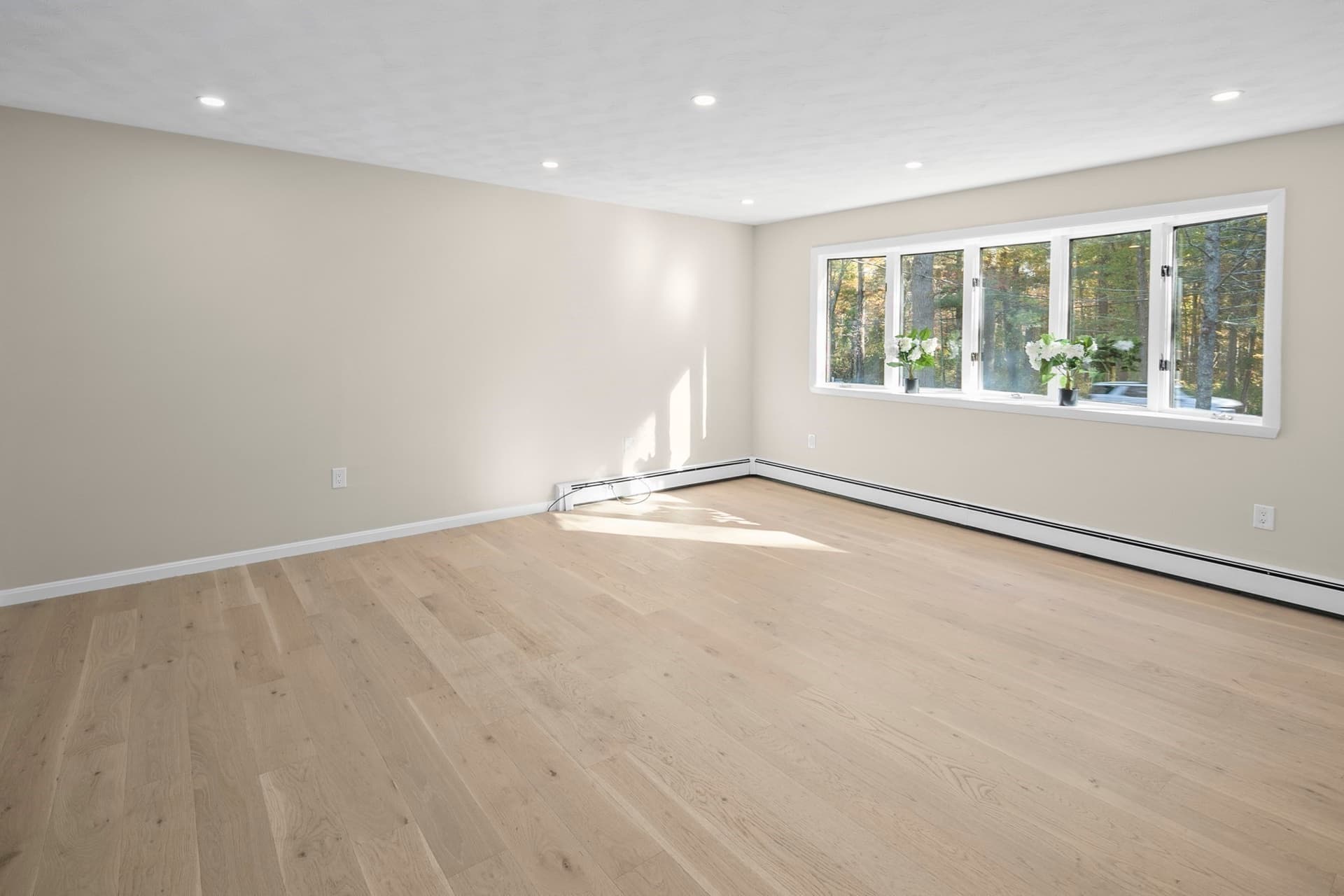 Single Family Residence at 113 Summer Street, Easton MA 02356, photo 8 of 42