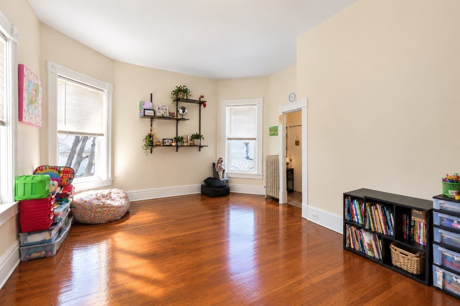 Multi Family at 311 Walnut St, Holyoke MA 01040, photo 6 of 12