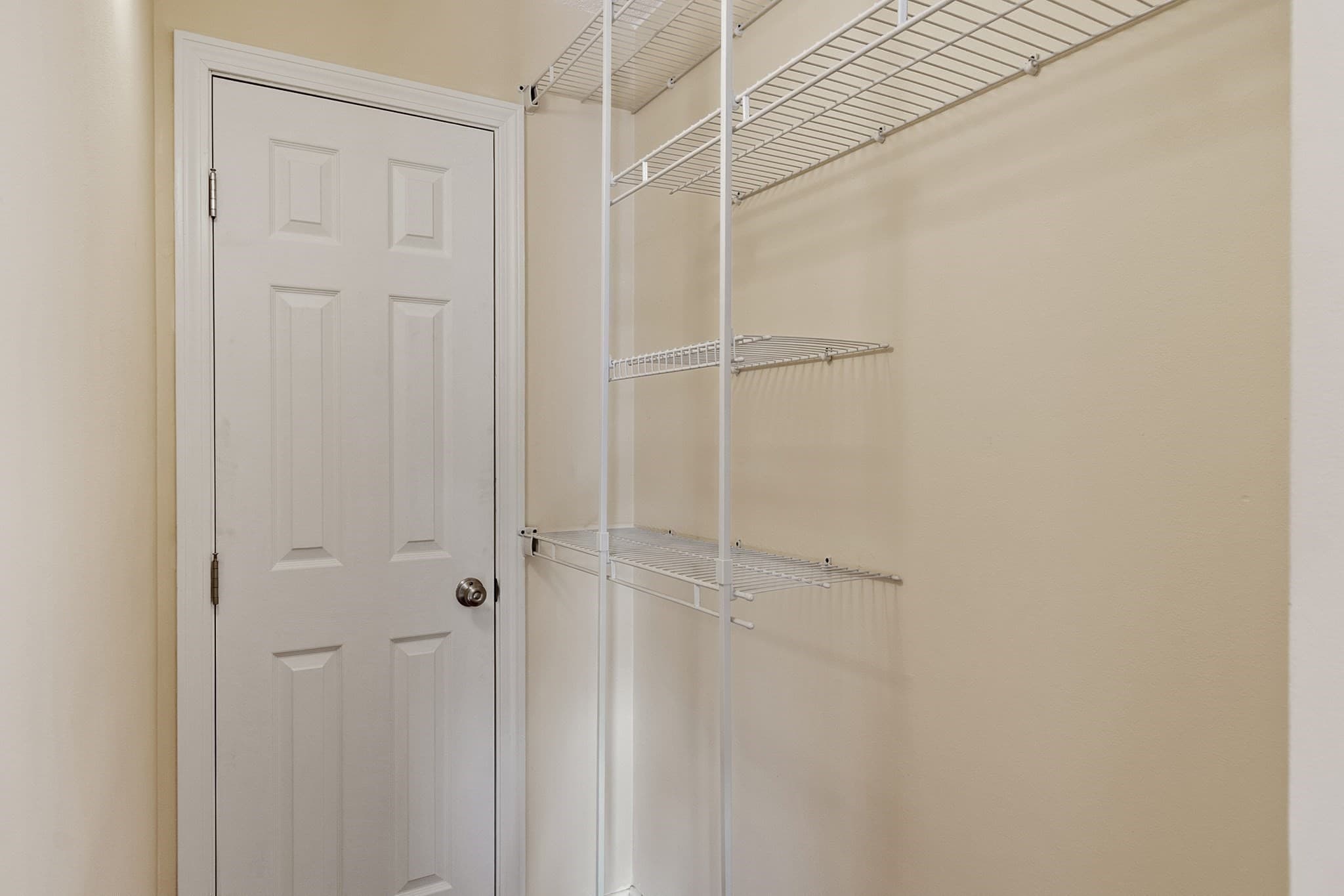 Condominium at 60 Rantoul Street # 403, Beverly MA 01915, photo 13 of 38