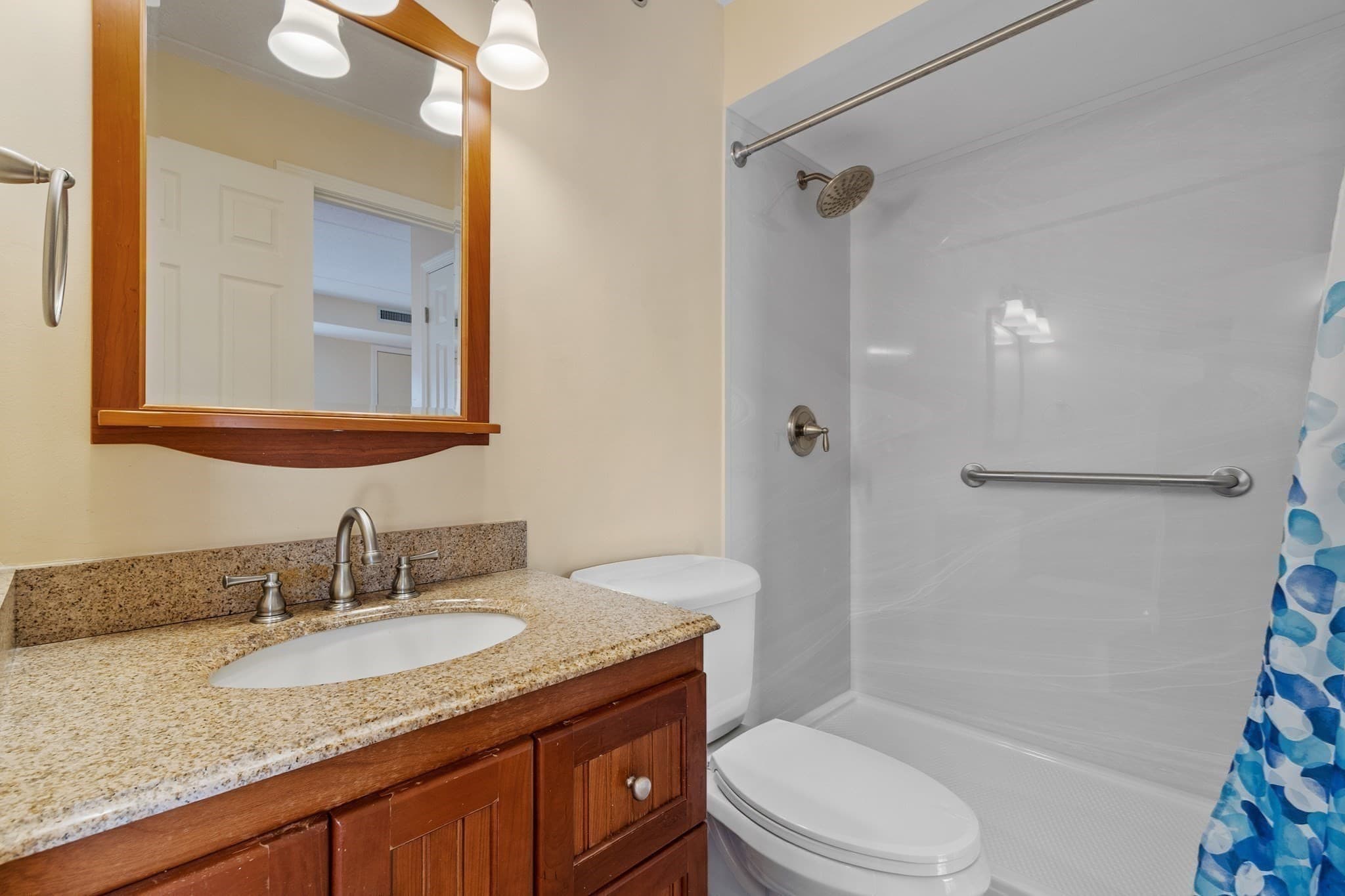 Condominium at 60 Rantoul Street # 403, Beverly MA 01915, photo 9 of 38