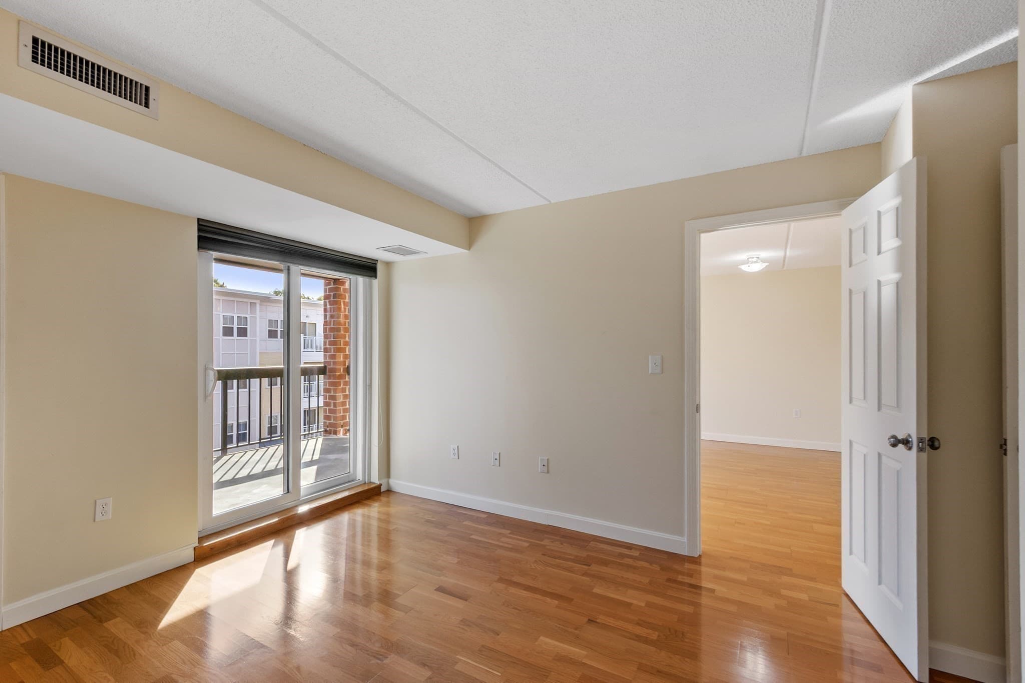 Condominium at 60 Rantoul Street # 403, Beverly MA 01915, photo 14 of 38