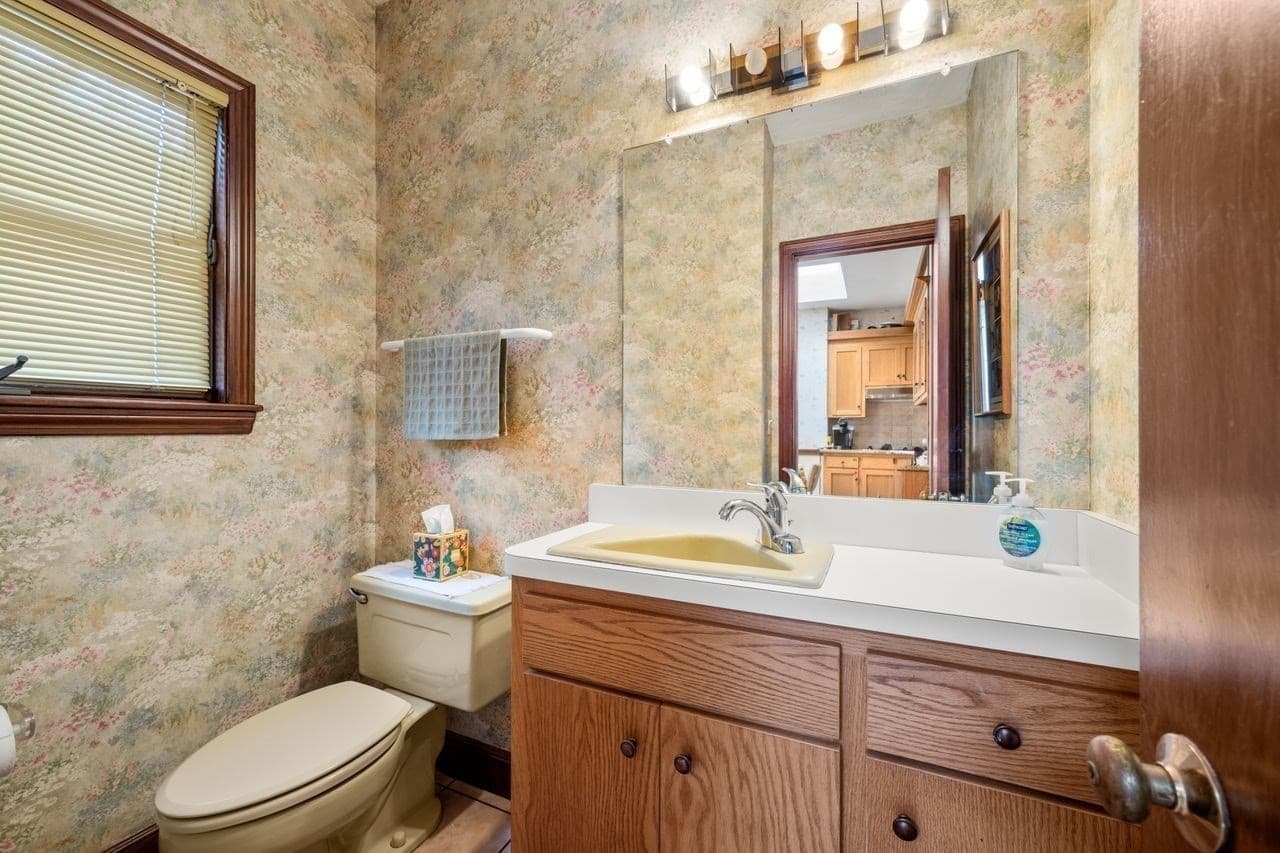 Single Family Residence at 126 Moffat Rd, Newton MA 02468, photo 17 of 23