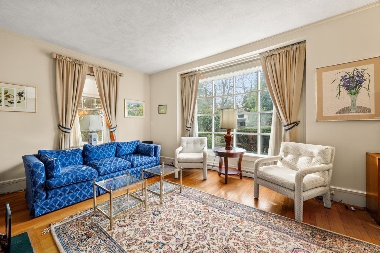 Single Family Residence at 126 Moffat Rd, Newton MA 02468, photo 5 of 23