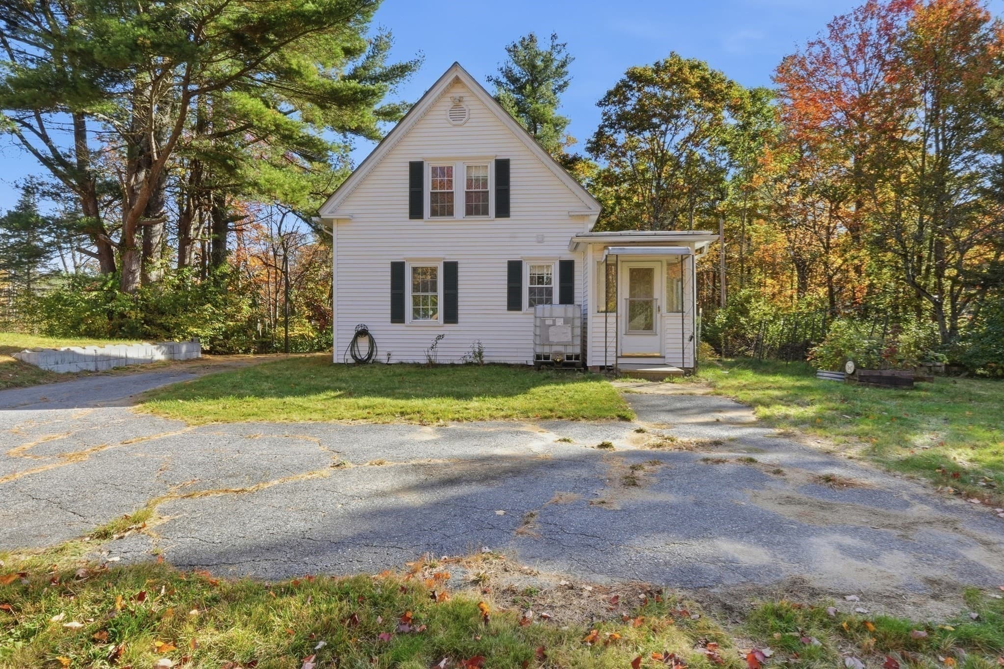 Single Family Residence at 248 Otter River Rd, Templeton MA 01468, photo 5 of 25