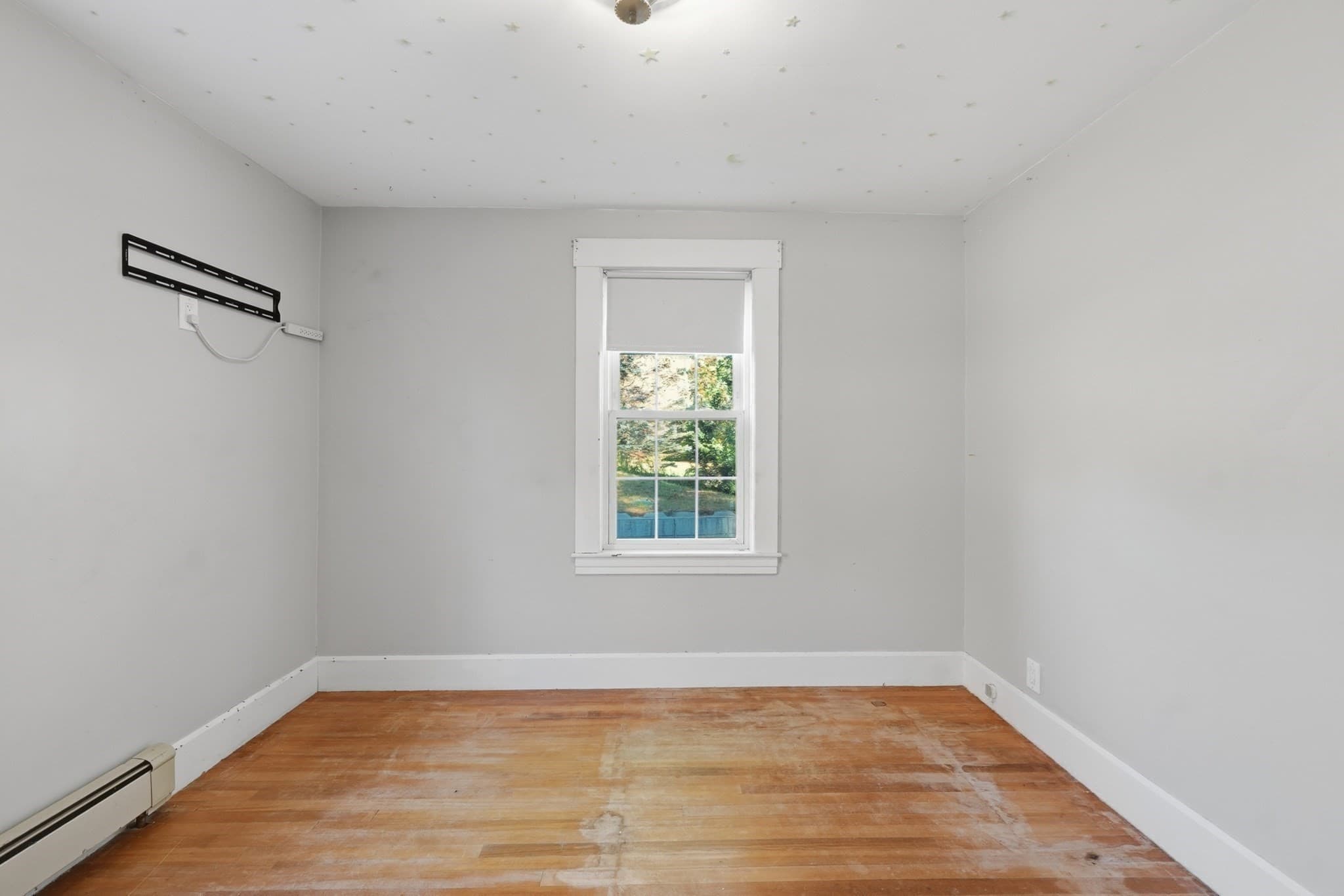 Single Family Residence at 248 Otter River Rd, Templeton MA 01468, photo 14 of 25