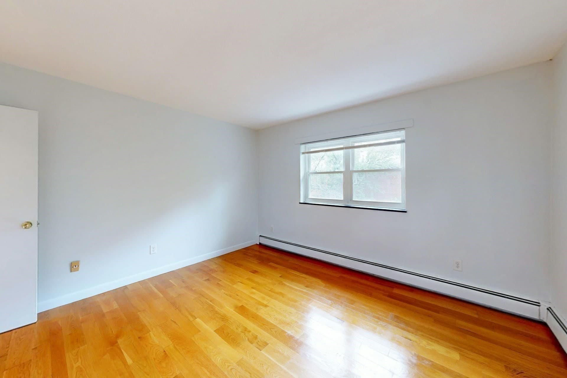 Condominium at 89 Walnut St # 5, Newton MA 02460, photo 9 of 25