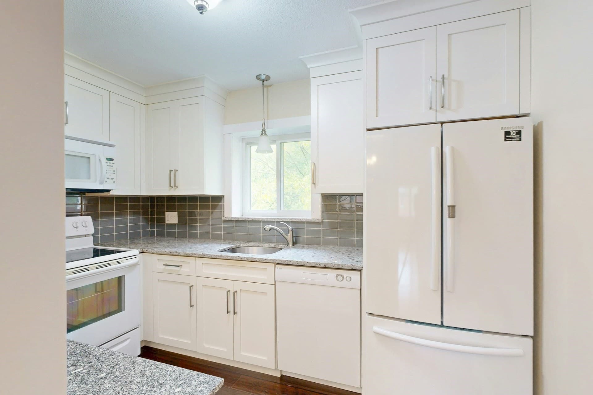 Condominium at 89 Walnut St # 5, Newton MA 02460, photo 4 of 25