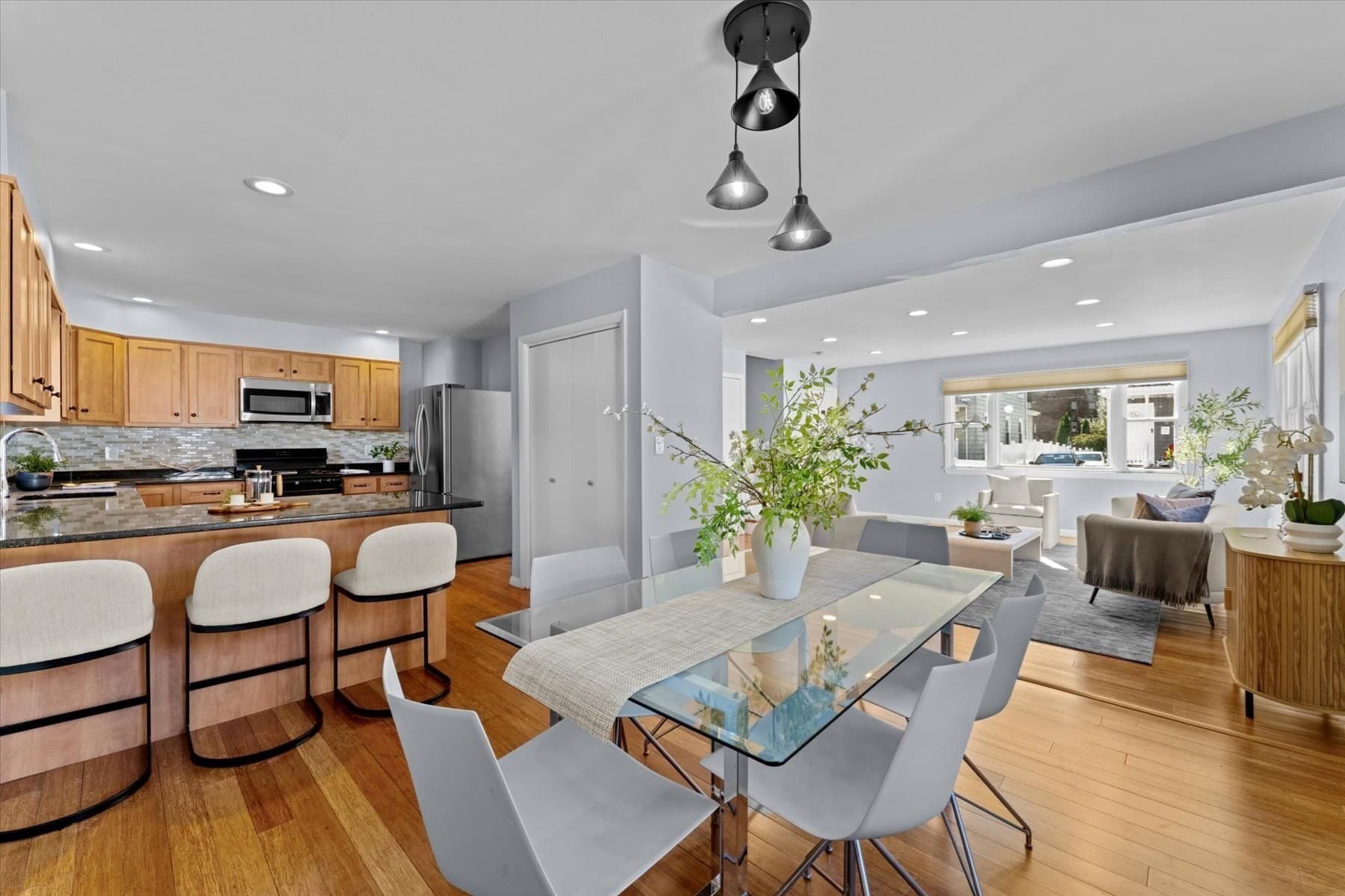 Condominium at 40 Granfield Ave # 40, Boston MA 02131, photo 2 of 30