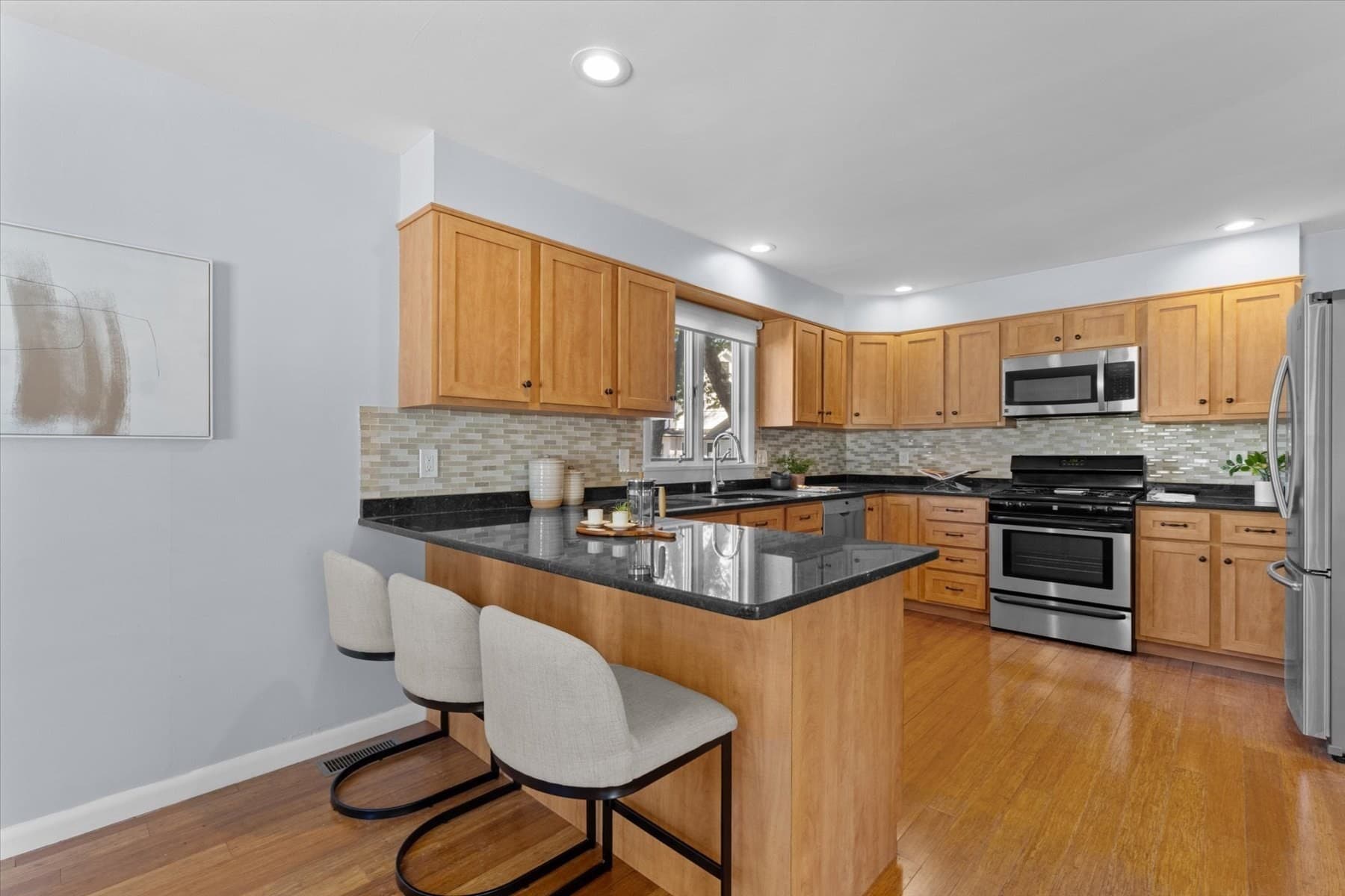 Condominium at 40 Granfield Ave # 40, Boston MA 02131, photo 8 of 30