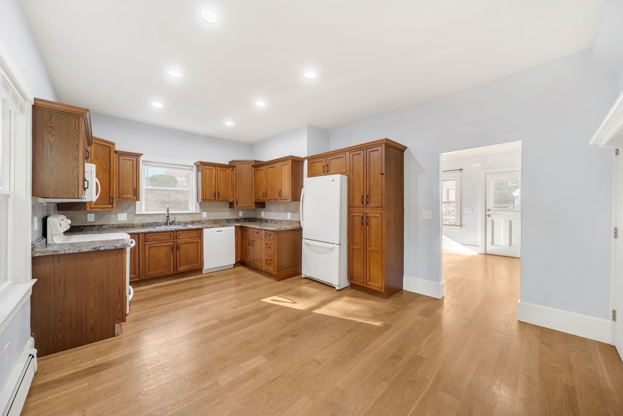 Condominium at 6 Border St # 6, Dedham MA 02026, photo 16 of 36