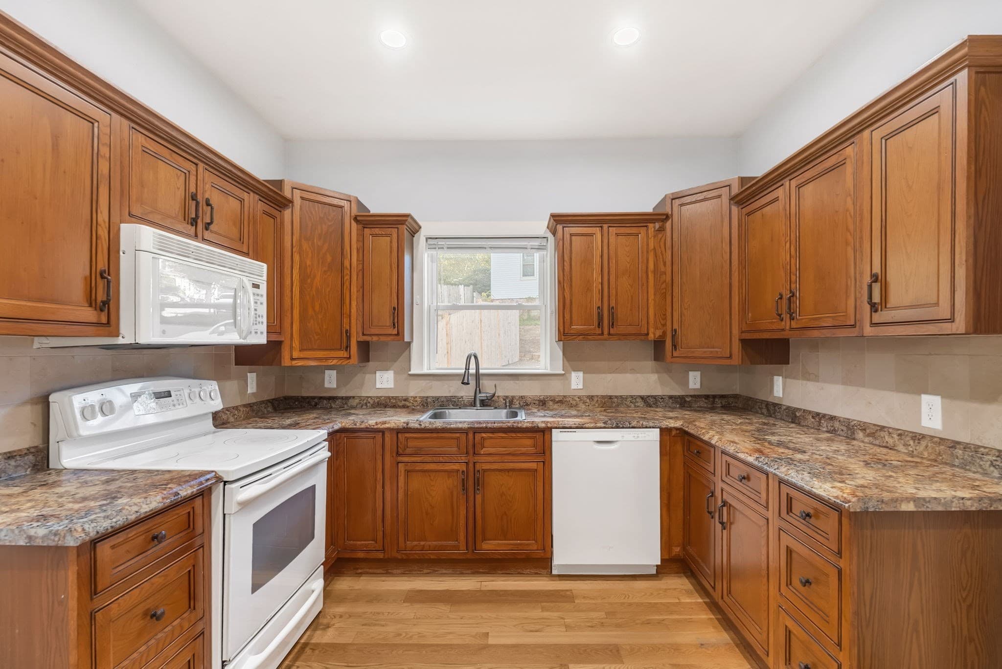 Condominium at 6 Border St # 6, Dedham MA 02026, photo 19 of 36