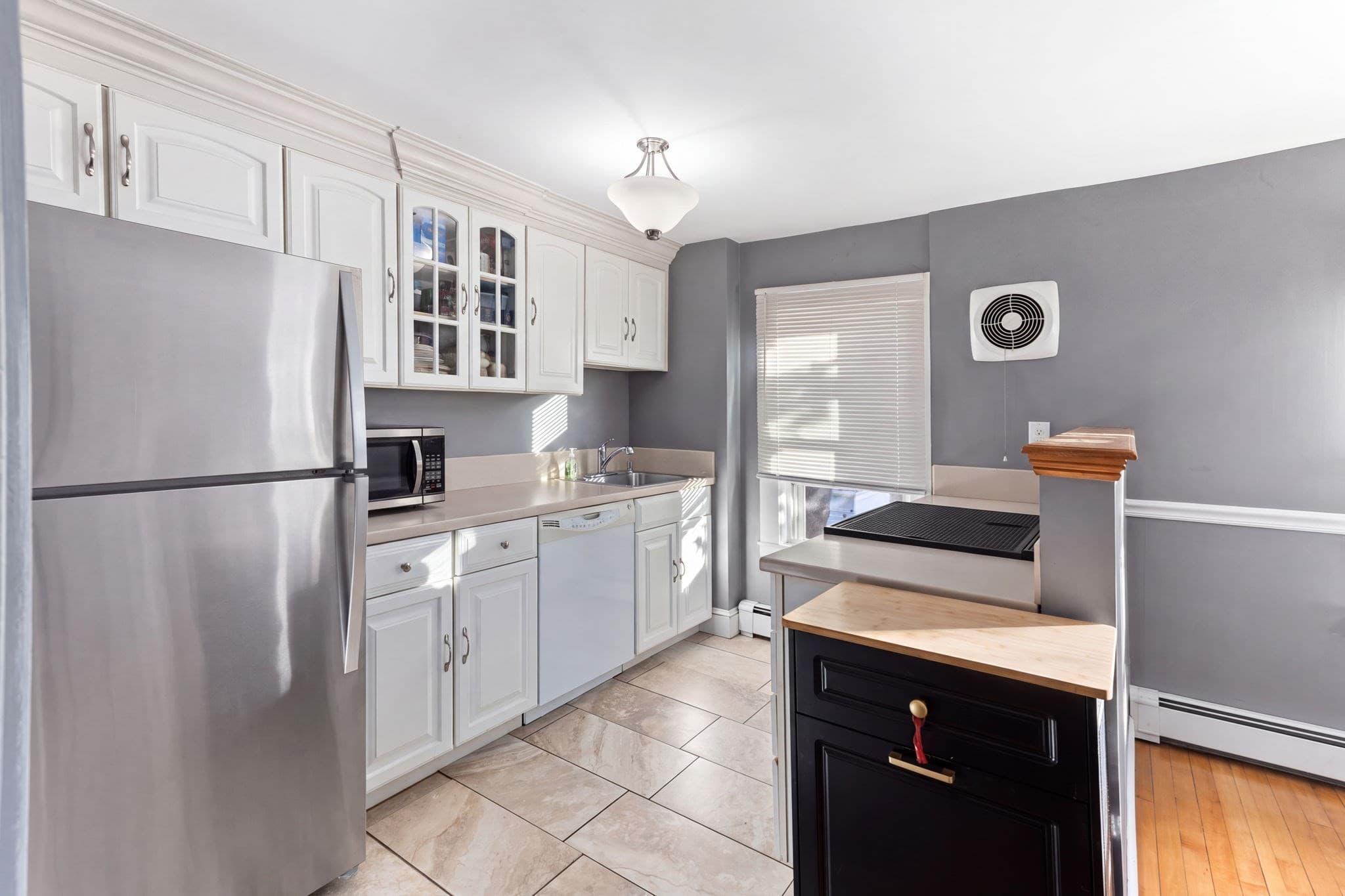 Multi Family at 17 Alpine Pl, Franklin MA 02038, photo 16 of 31