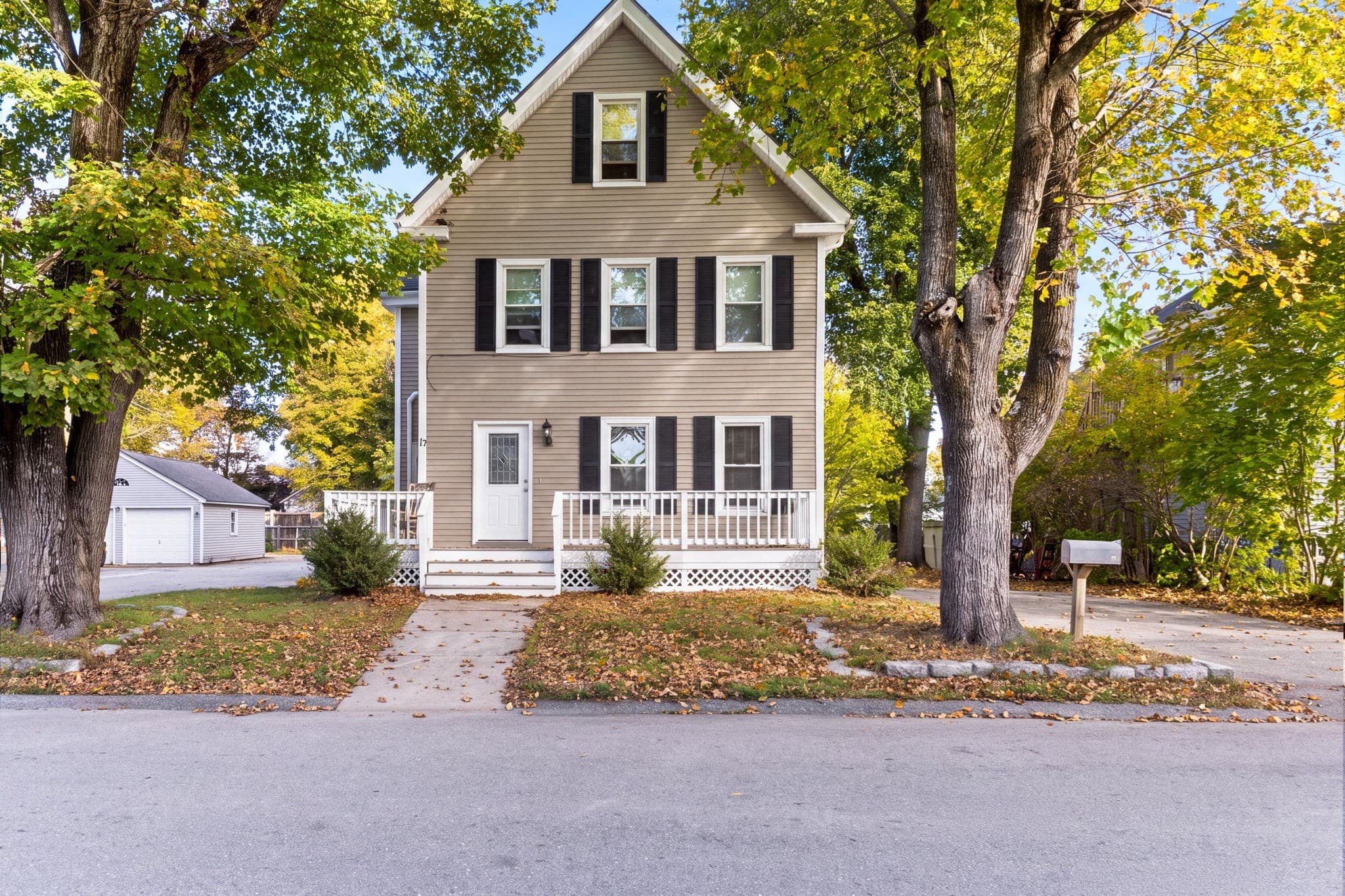 Multi Family at 17 Alpine Pl, Franklin MA 02038, photo 3 of 31
