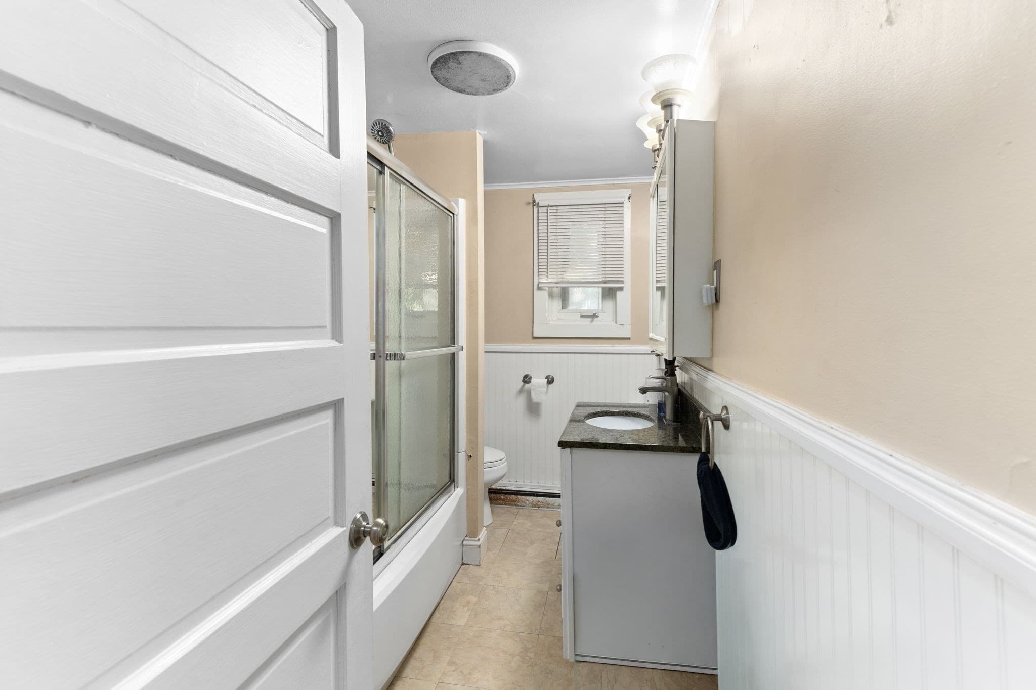 Multi Family at 17 Alpine Pl, Franklin MA 02038, photo 18 of 31