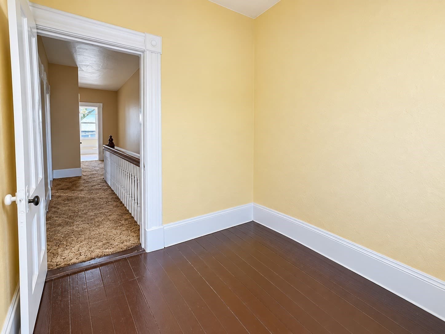 Single Family Residence at 225 Suffolk St, Holyoke MA 01040, photo 27 of 37