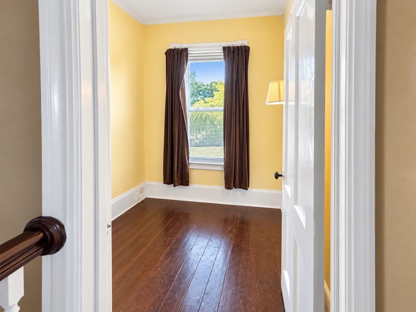 Single Family Residence at 225 Suffolk St, Holyoke MA 01040, photo 26 of 37