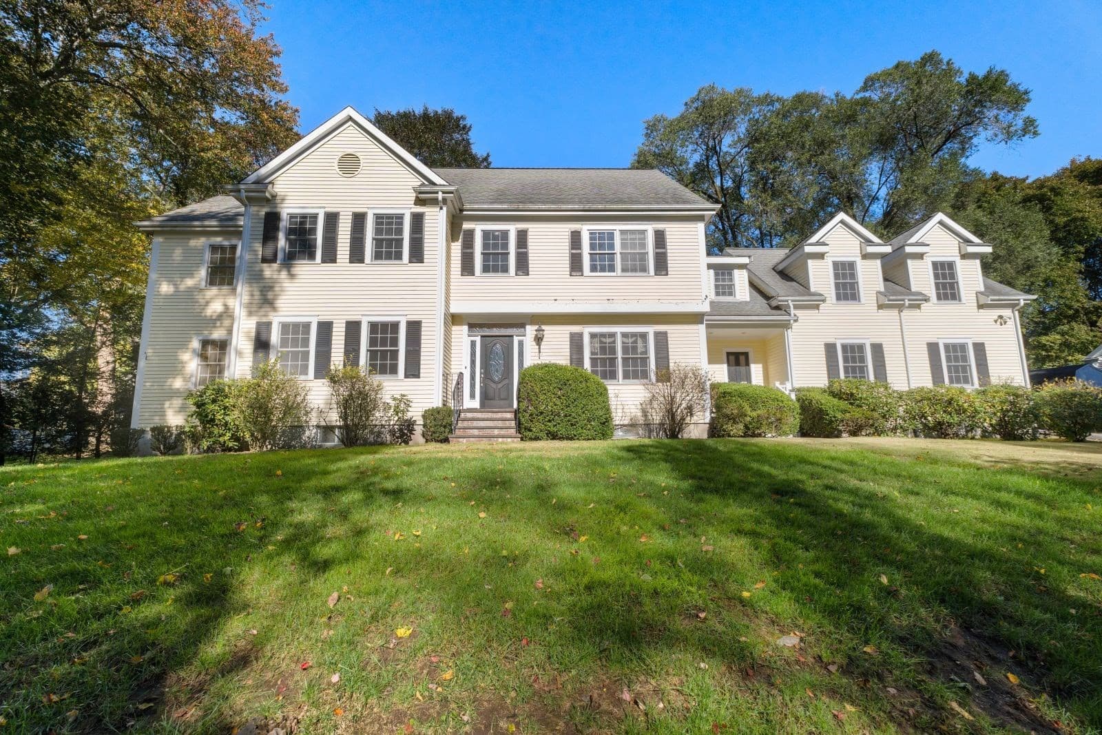 340 Weston Road, Wellesley MA 02482