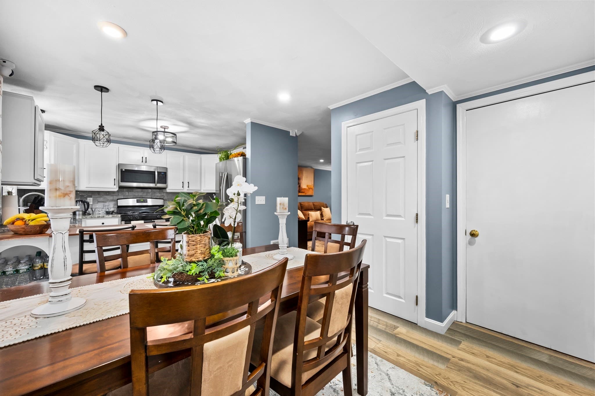 Condominium at 30 Juniper Ln # 30, Tewksbury MA 01876, photo 9 of 20