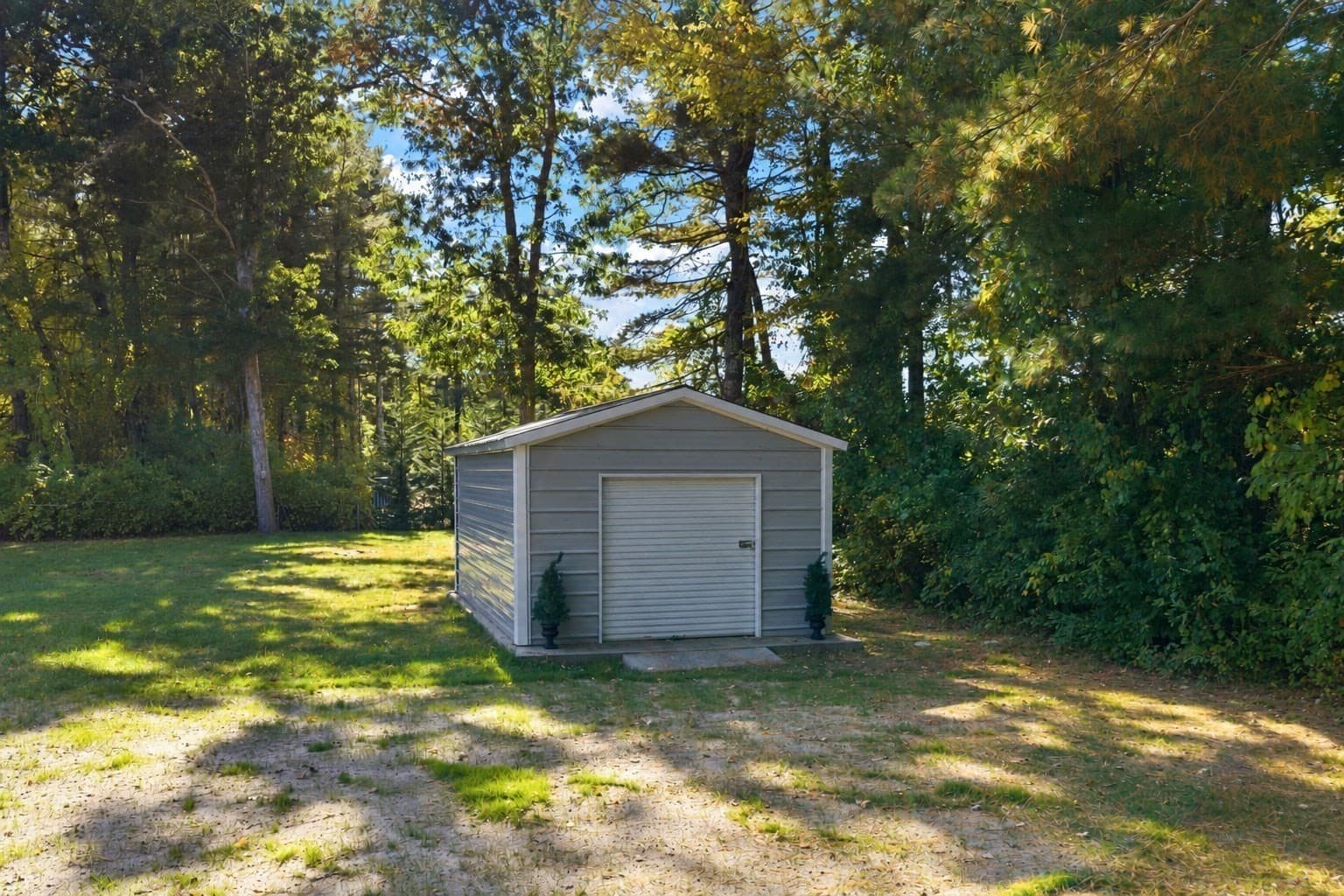 Single Family Residence at 3 Old Beaver Dam Rd, Wareham MA 02571, photo 36 of 41