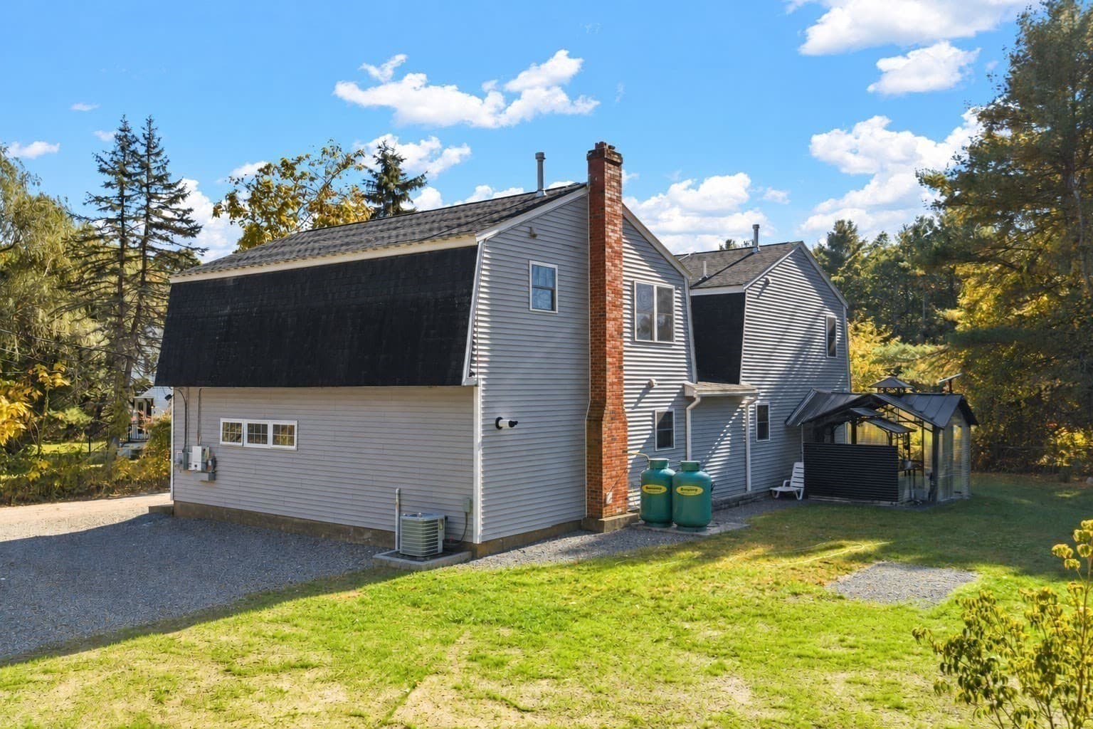 Single Family Residence at 3 Old Beaver Dam Rd, Wareham MA 02571, photo 34 of 41