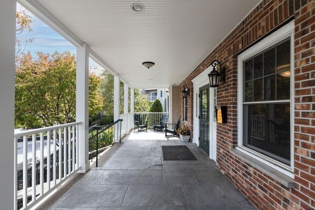 Condominium at 1 Lenox # 111, Norwood MA 02062, photo 34 of 37