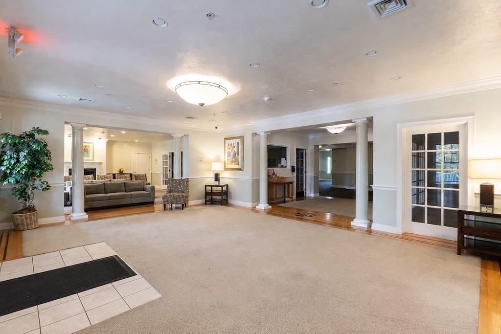 Condominium at 1 Lenox # 111, Norwood MA 02062, photo 31 of 37