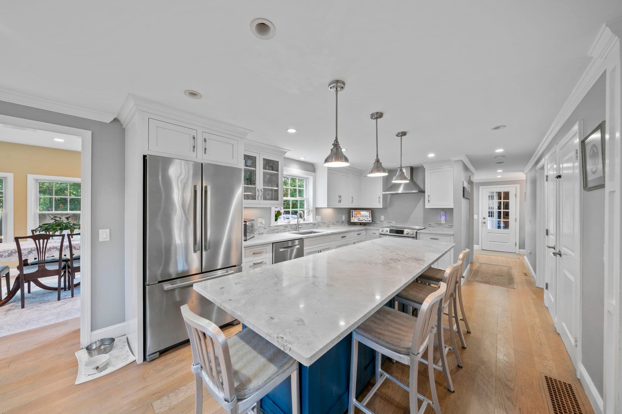 Single Family Residence at 191 Webster St, Marshfield MA 02050, photo 6 of 39