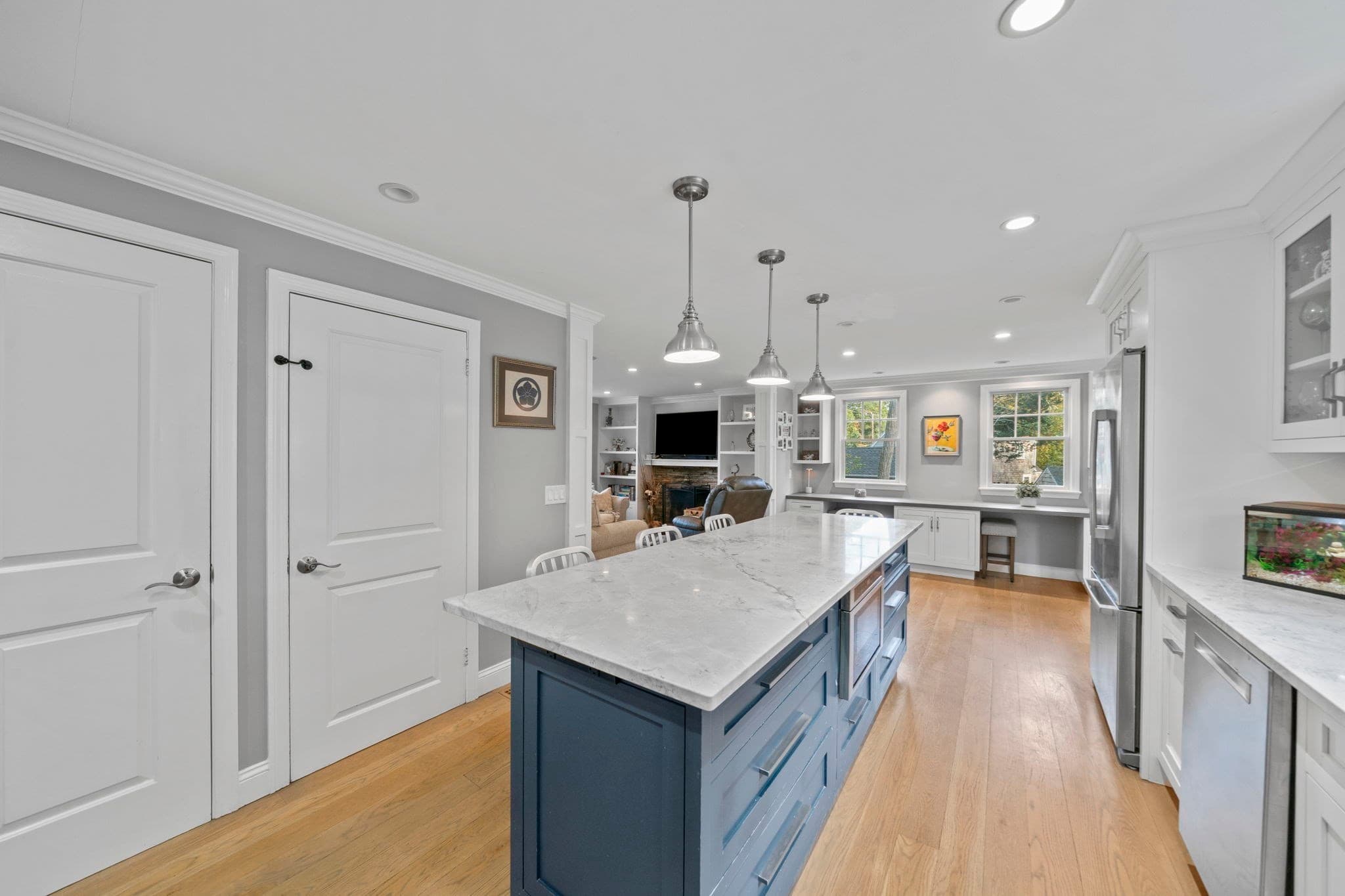 Single Family Residence at 191 Webster St, Marshfield MA 02050, photo 5 of 39