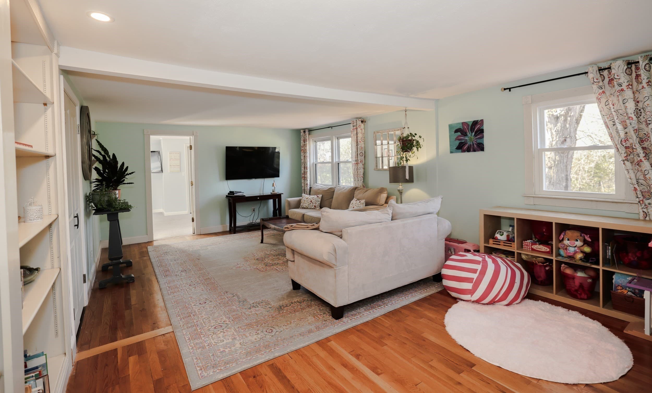 2 Family - 2 Units Up/Down at 42 Leighton Street, Pepperell MA 01463, photo 11 of 41