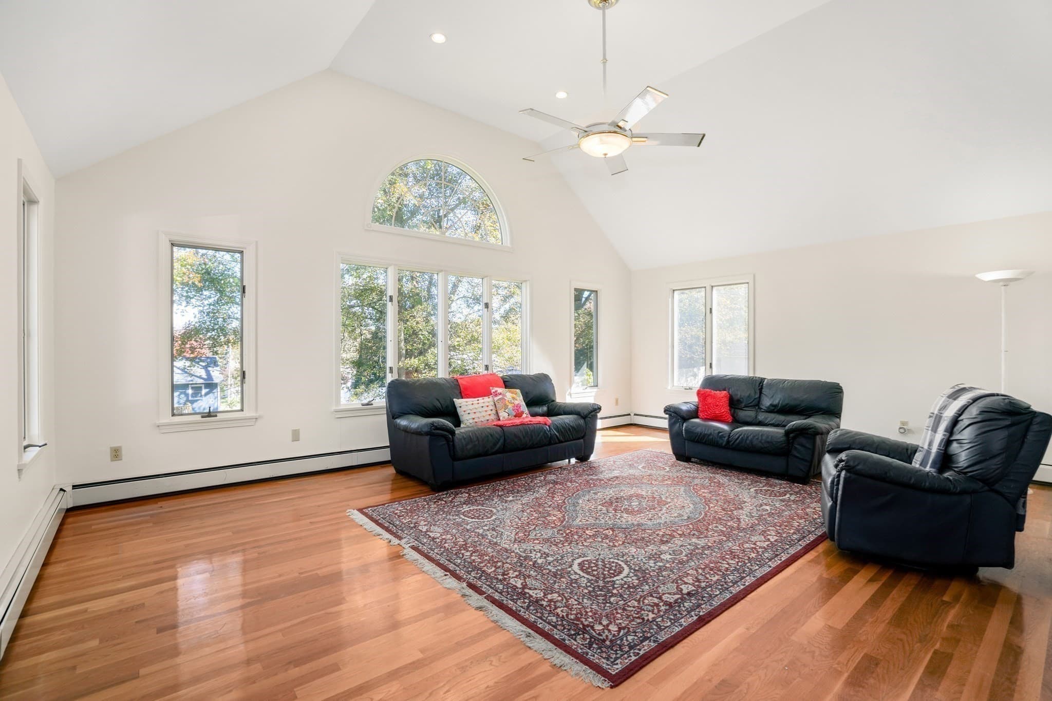 Single Family Residence at 7 Edson Ave, Rutland MA 01543, photo 4 of 41