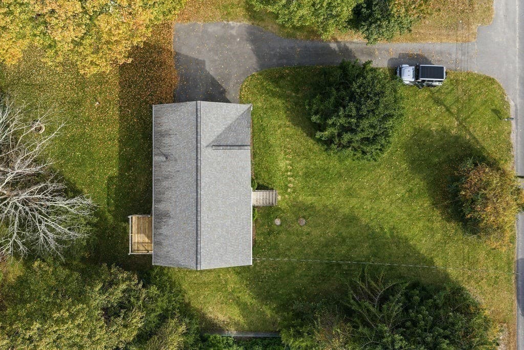 Single Family Residence at 190 Winthrop St, Rehoboth MA 02769, photo 27 of 28