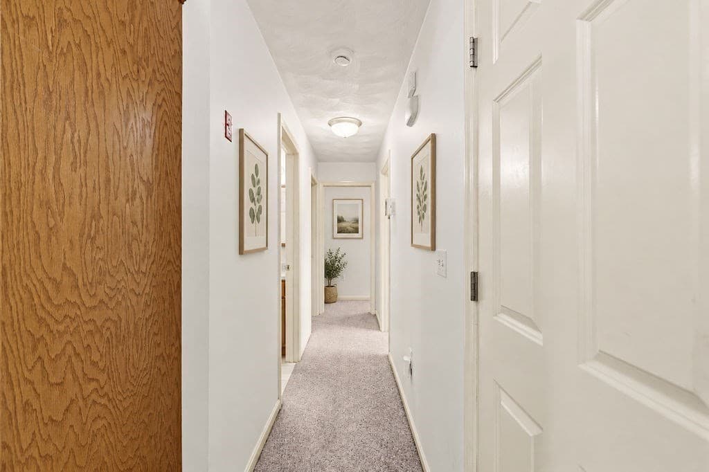 Single Family Residence at 190 Winthrop St, Rehoboth MA 02769, photo 13 of 28