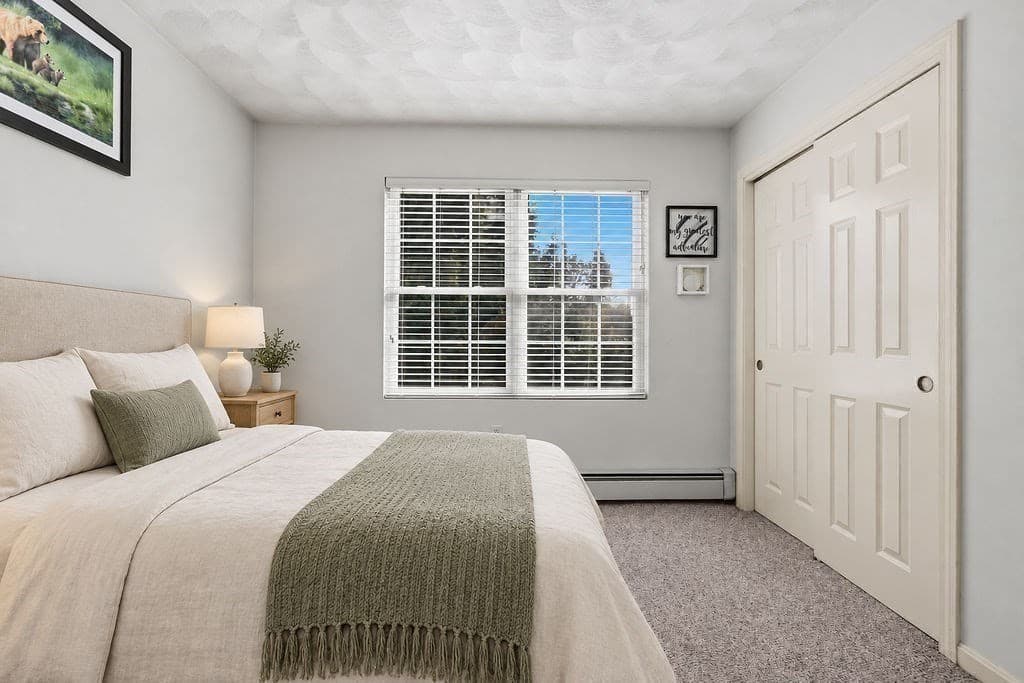 Single Family Residence at 190 Winthrop St, Rehoboth MA 02769, photo 16 of 28