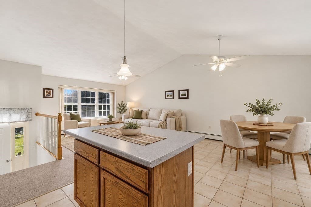 Single Family Residence at 190 Winthrop St, Rehoboth MA 02769, photo 12 of 28