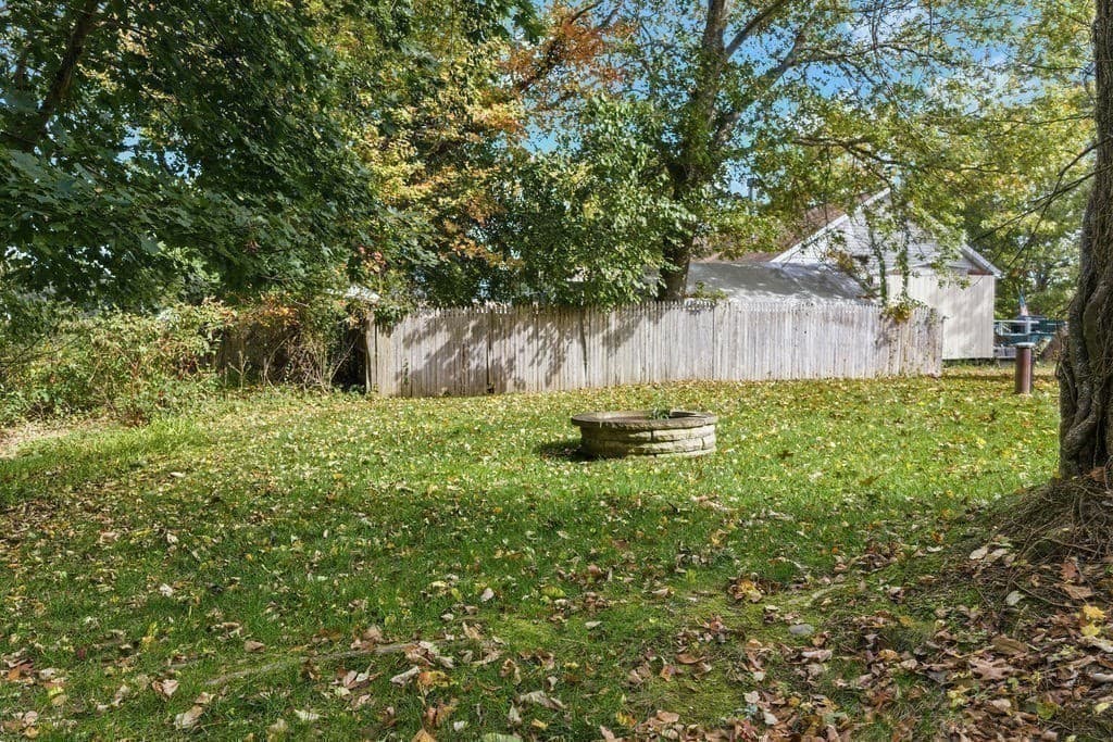 Single Family Residence at 190 Winthrop St, Rehoboth MA 02769, photo 26 of 28